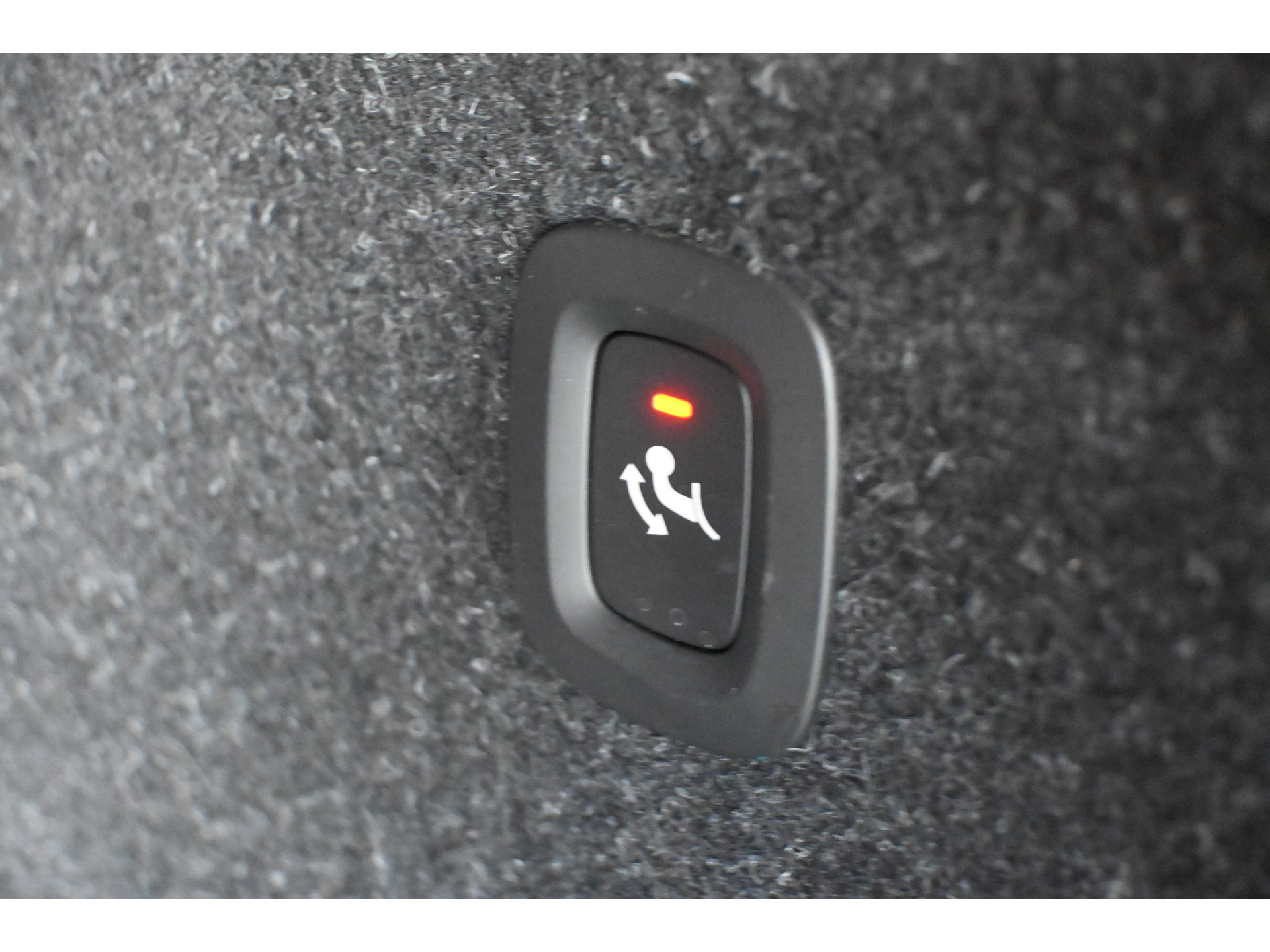 Volvo XC40 1.5 T5 Recharge Inscription Clima Cruise CarPlay Trekhaak PDC Lane Assist Camera 100% Onderhouden! Inruil Mogelijk!