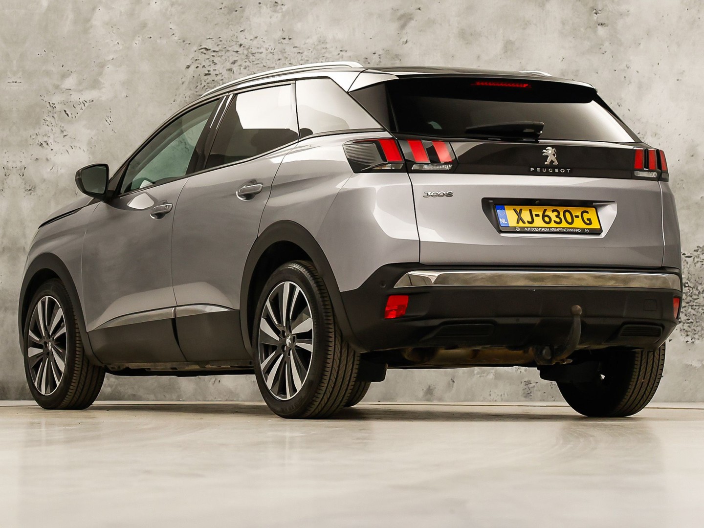 Peugeot 3008 1.2 PureTech Allure Sport Automaat (APPLE CARPLAY, GROOT NAVI, 360 CAMERA, STOELVERWARMING, LEDER, SPORTSTOELEN, ADAPTIVE CRUISE, GETINT GLAS, KEYLESS, NIEUWSTAAT)