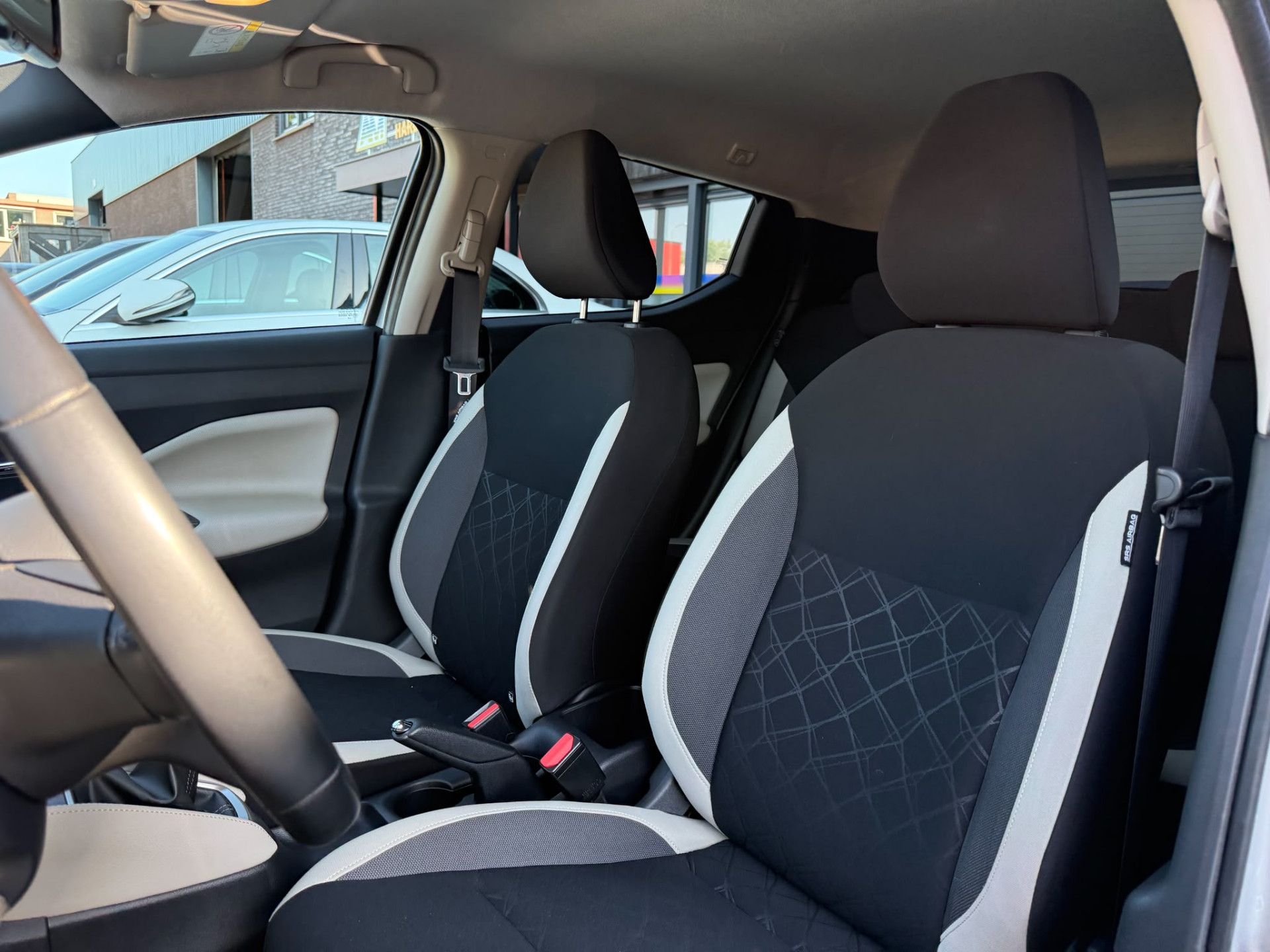 Nissan Micra 0.9 IG-T Tekna | 2E EIGENAAR | 3/6/12MND GARANTIE| CRUISE | NAVI | DAB | CAMERA | AIRCO |
