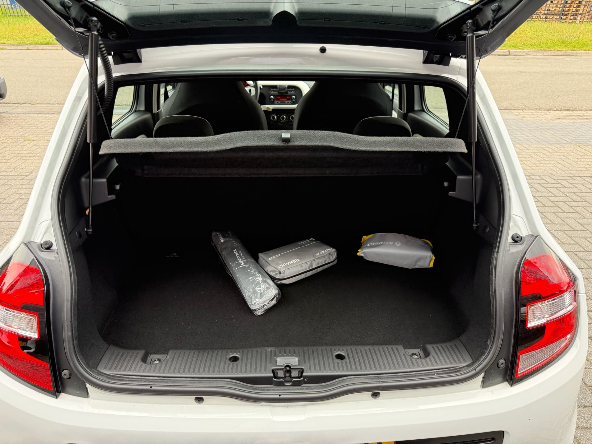 Renault Twingo 1.0 SCe Collection | 1E EIGENAAR | 3/6/12MND GARANTIE | AUTOMAAT | ELECRAMEN | BLUETOOTH | AIRCO