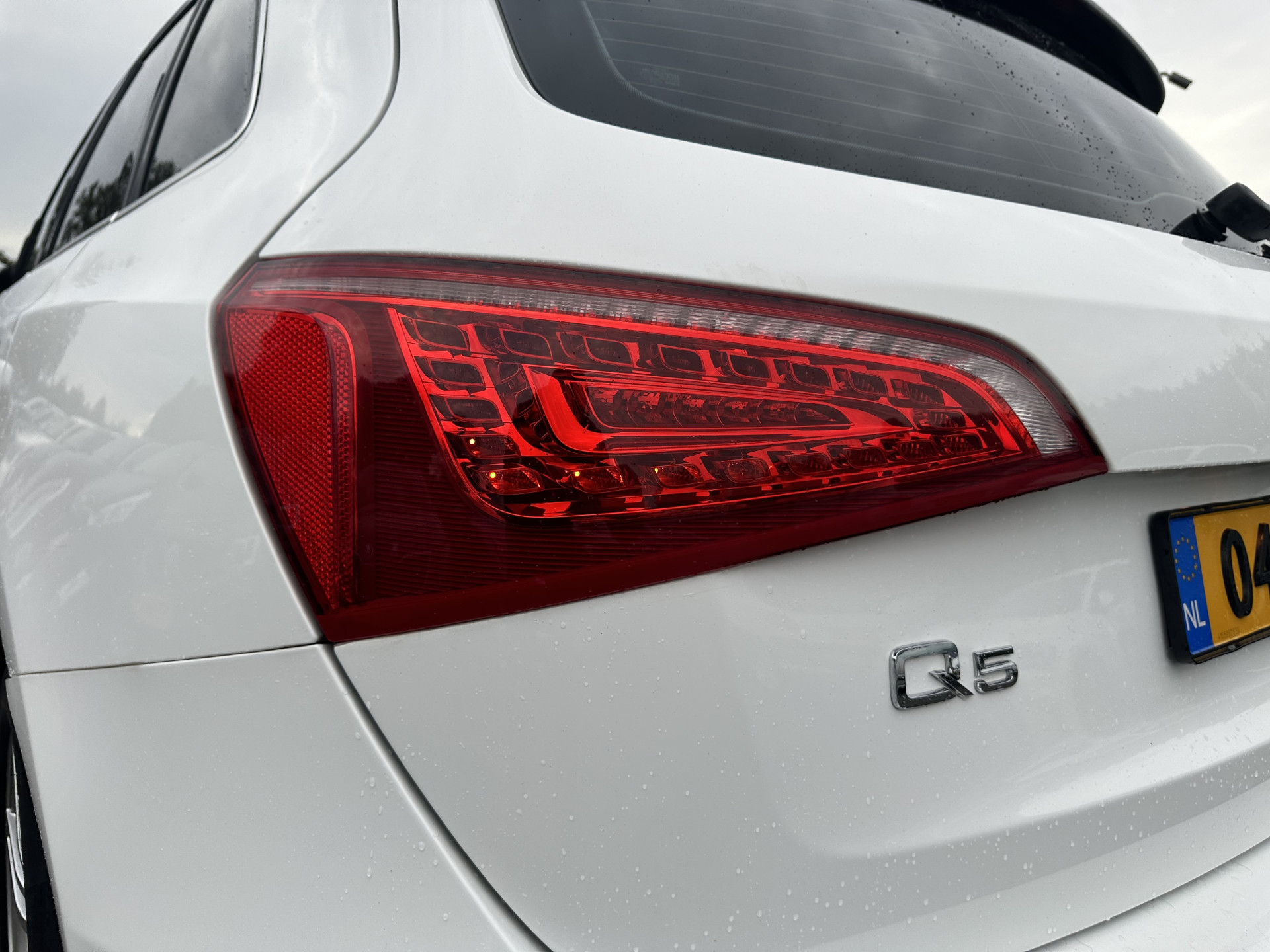 Audi Q5 2.0 TFSI Quattro (OIL PRESSURE PROBLEM) Pro Line Aut. *PANO | LUXURY-LEATHER | XENON-PLUS | NAVI-FULLMAP | PDC | AUDI-SOUNDSYSTEM | PRIVACY-GLASS | ECC | CRUISE | HEATED-COMFORTSEATS |  18"ALU*