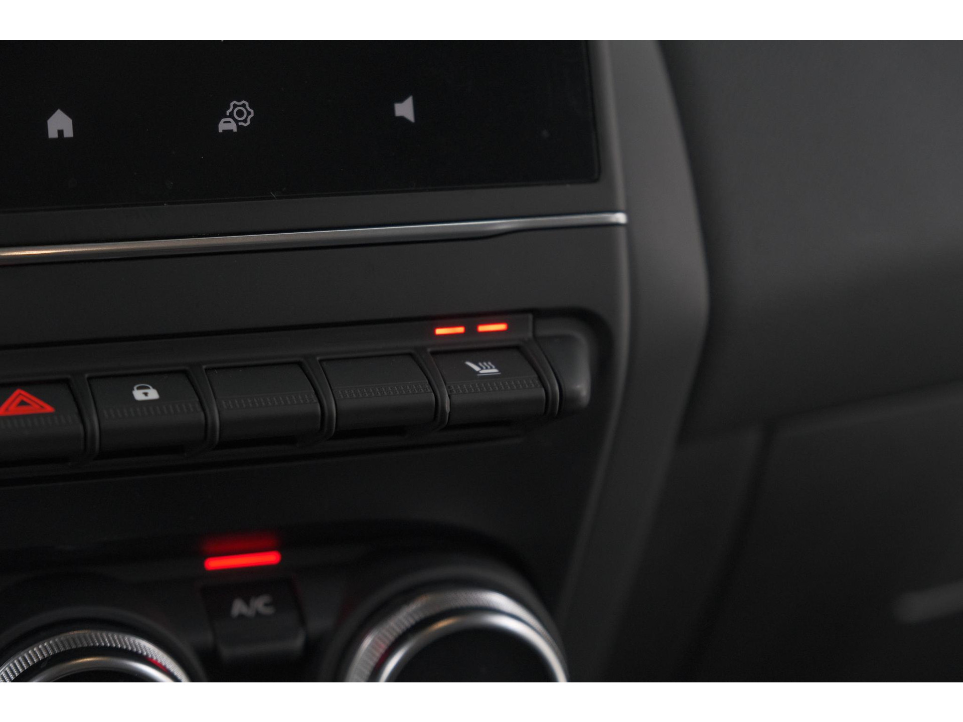 Renault Captur 1.6 E-Tech Plug-in Hybrid 160 Intens | Trekhaak | Camera | Navigatie | Parkeersensoren | Pack Winter