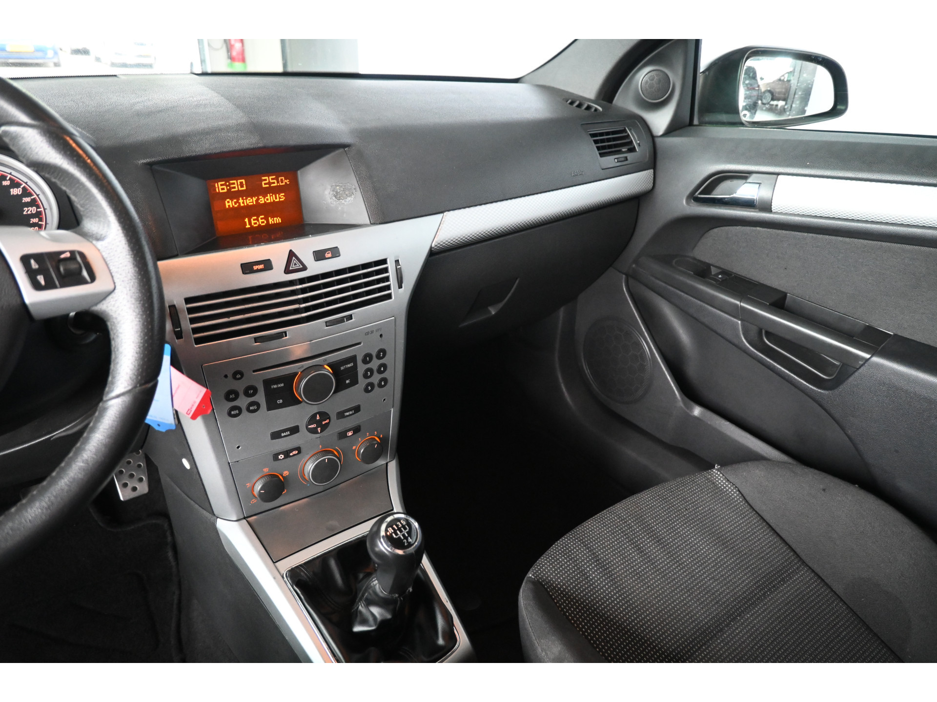 Opel Astra GTC 1.6 Sport Airco Cruise Control Trekhaak All in Prijs! Inruil Mogelijk!