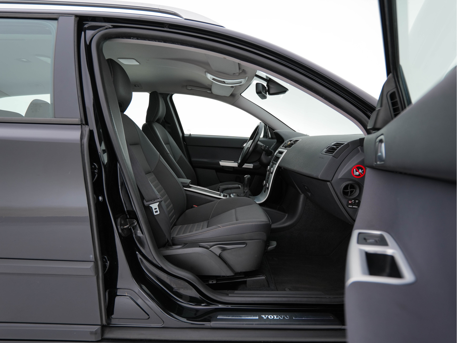 Volvo V50 1.6 D2 S/S Sport *COMFORT-SEATS | ECC | PDC | TOWBAR | 17"ALU*