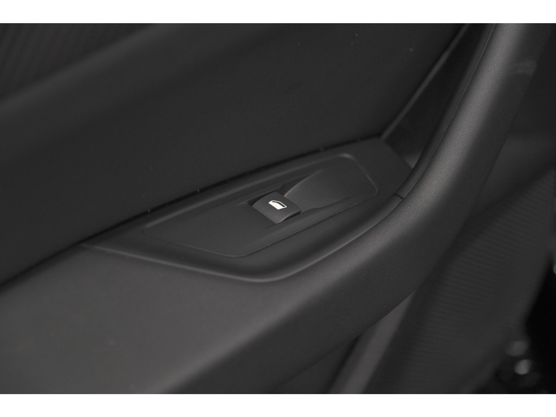 Peugeot 508 SW 1.6 HYbrid 225 Allure | Drive Assist Plus | Elektronische Kofferklep | Camera | Apple Carplay