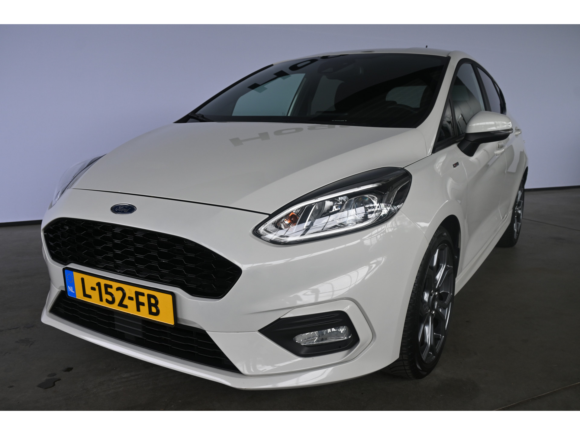 Ford Fiesta 1.0 EcoBoost ST-Line Navigatie Stuur/Stoelverwarming LED Carplay Rijklaarprijs! Inruil Mogelijk!