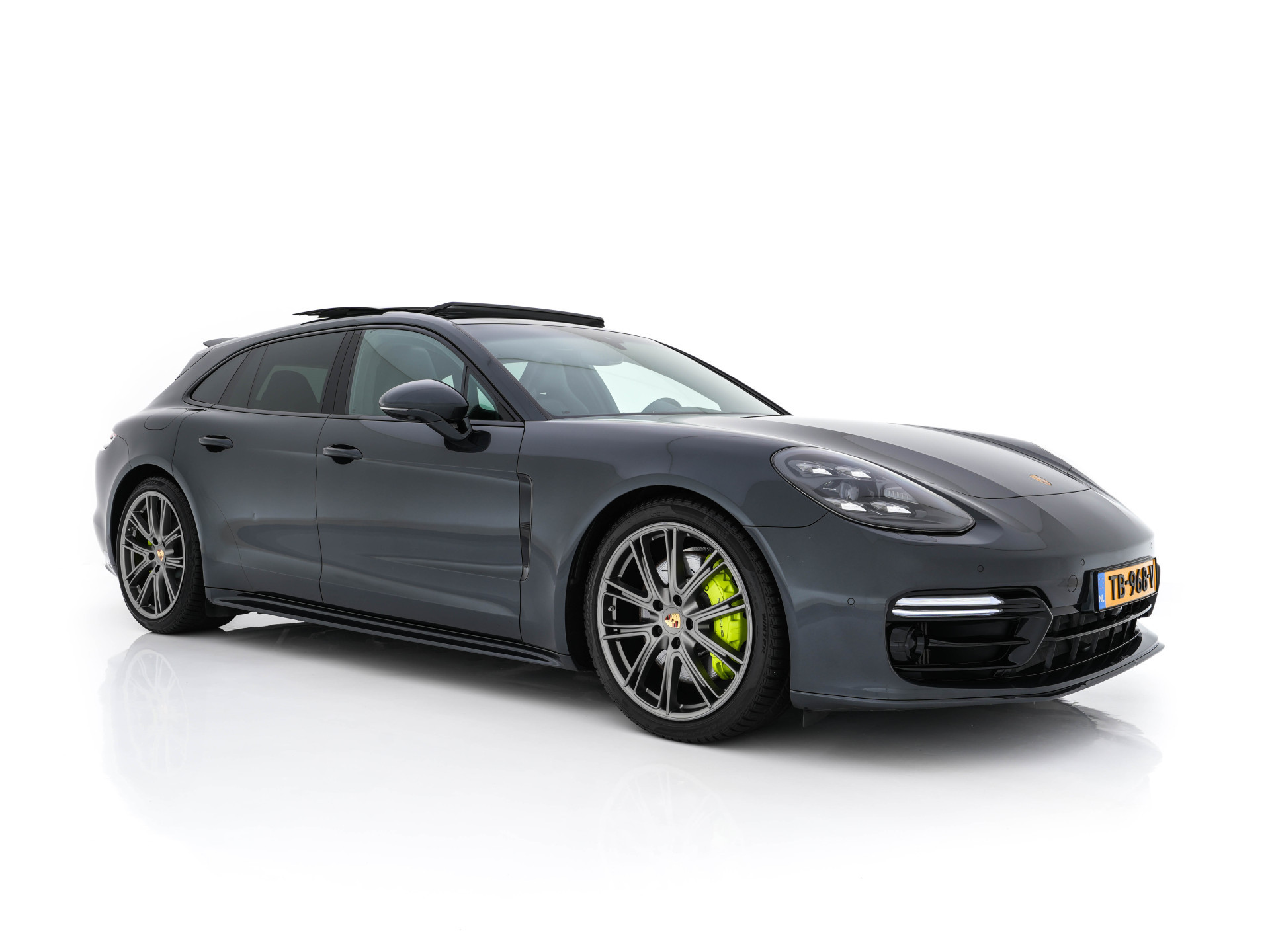Porsche Panamera Sport Turismo 2.9 4 E-Hybrid Plug-In Aut. *PANO | LEATHER | NAVI-FULLMAP | AIR-SUSPENSION | KEYLESS | BOSE-SURROUND | SOFT-CLOSE | ADAPT-CRUISE | SURROUND-VIEW | DAB | MEMORY-PACK | CARPLAY | SPORT-SEATS | ...