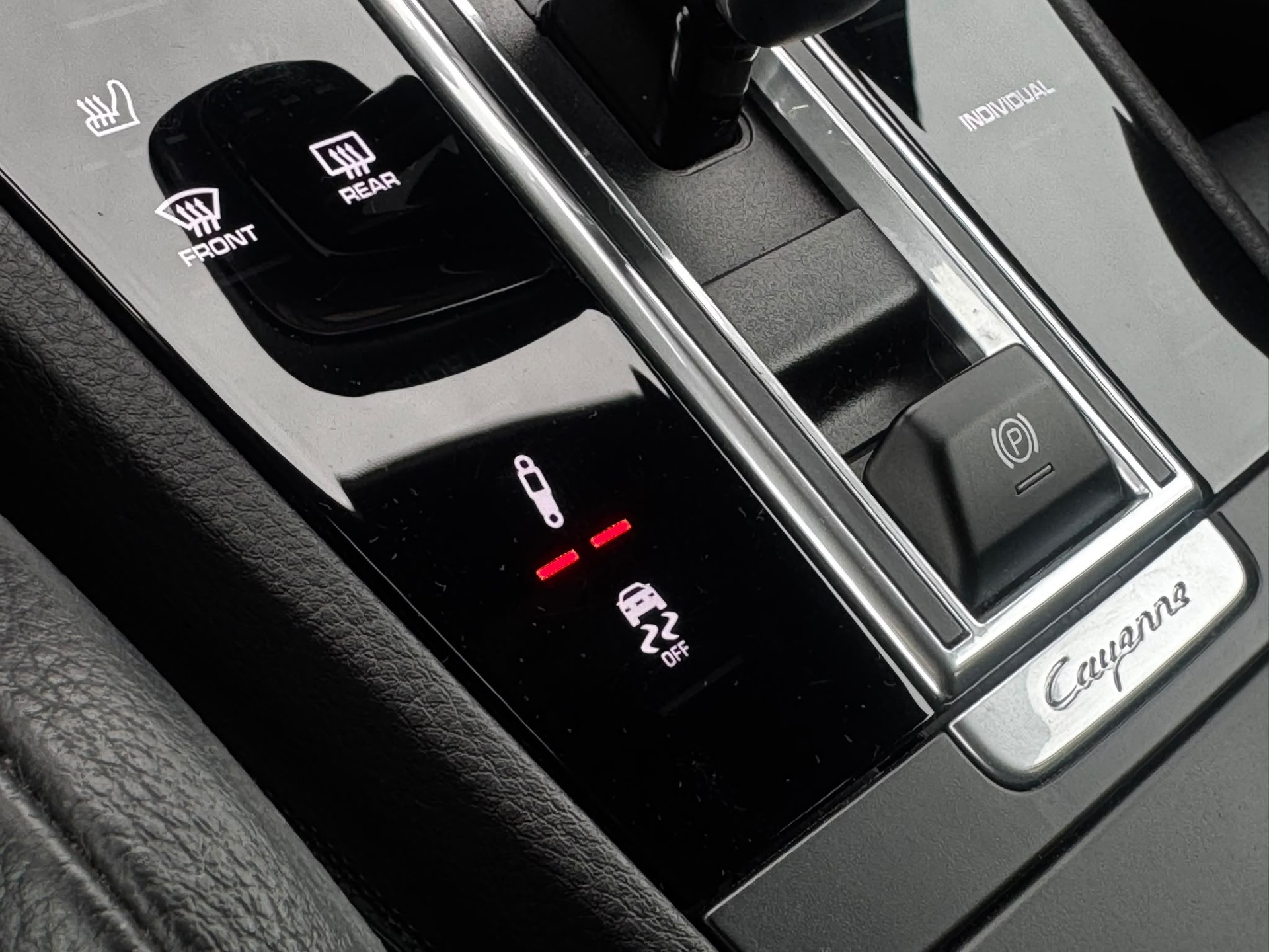 Porsche Cayenne Coupé 3.0 E-Hybrid 462PK Sport Design SportChrono *1e eigenaar*