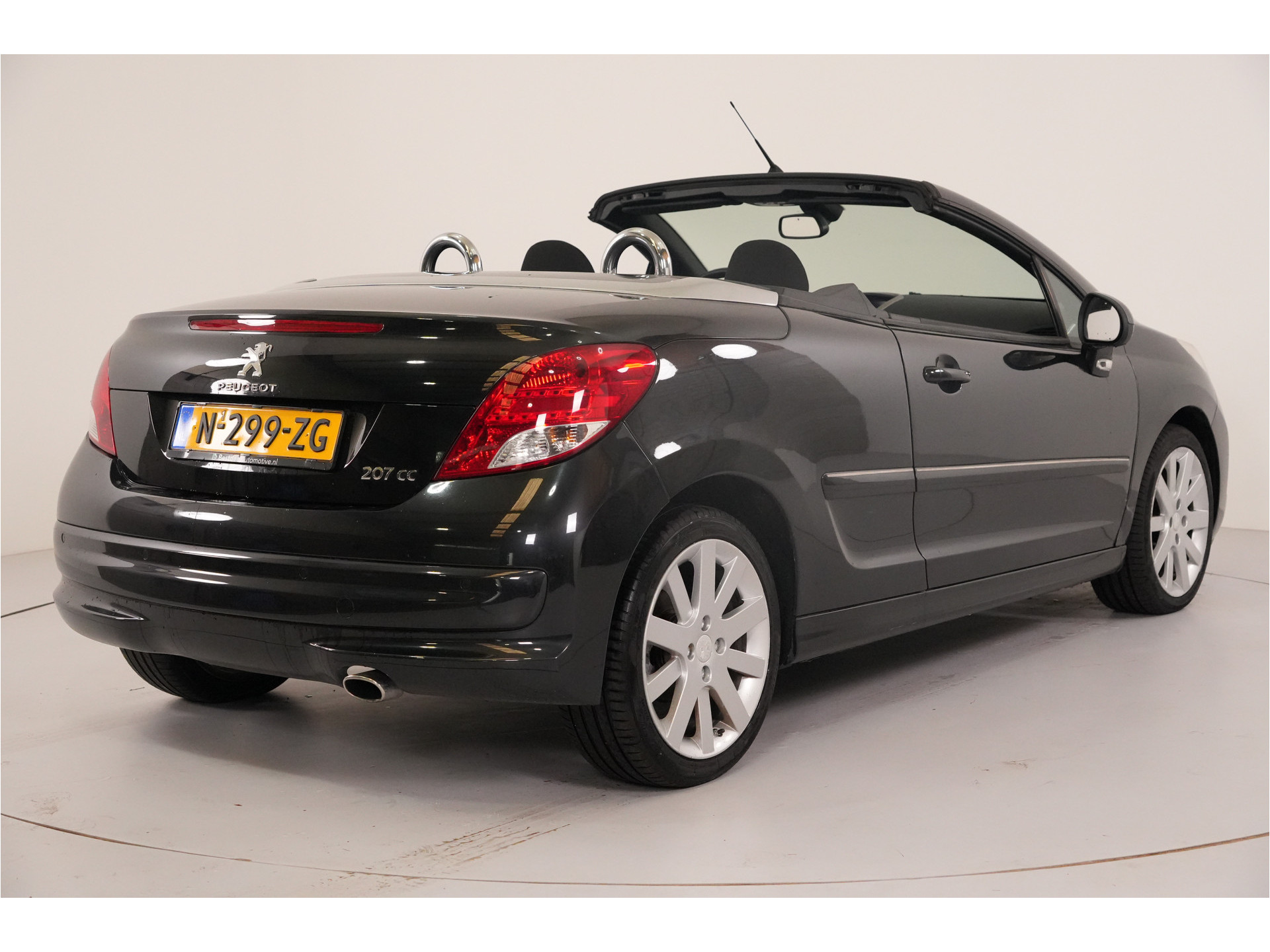 Peugeot 207 CC 1.6 VTi Roland Garros | Automaat |