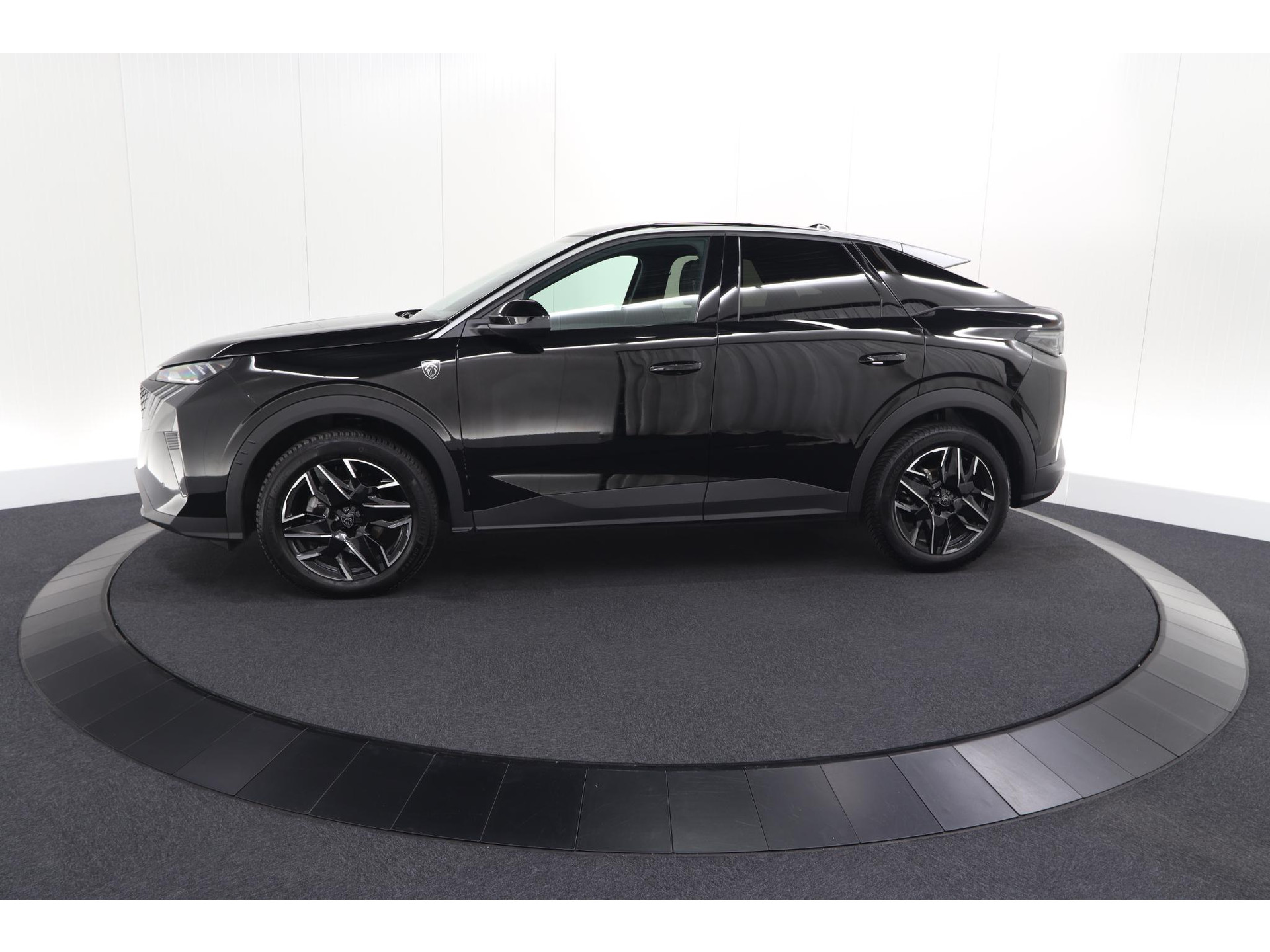 Peugeot 3008 Hybrid 145 e-DCS6 GT | Trekhaak Afneembaar | Allseason Banden | Camera | Adaptieve Cruise Control