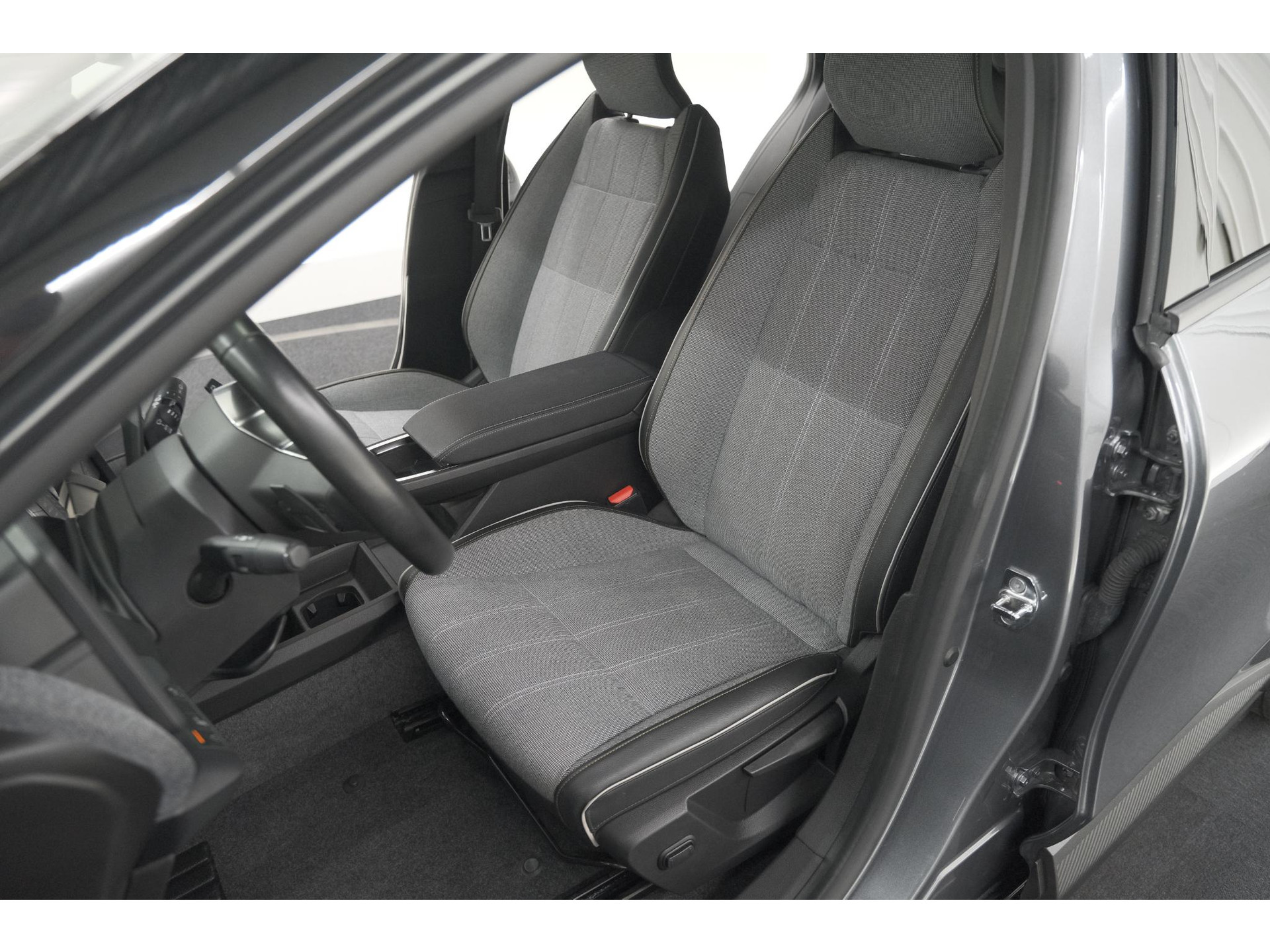 Renault Megane E-Tech EV40 Boost Charge Techno | SOH 95,5% | Camera | Apple Carplay | Parkeersensoren