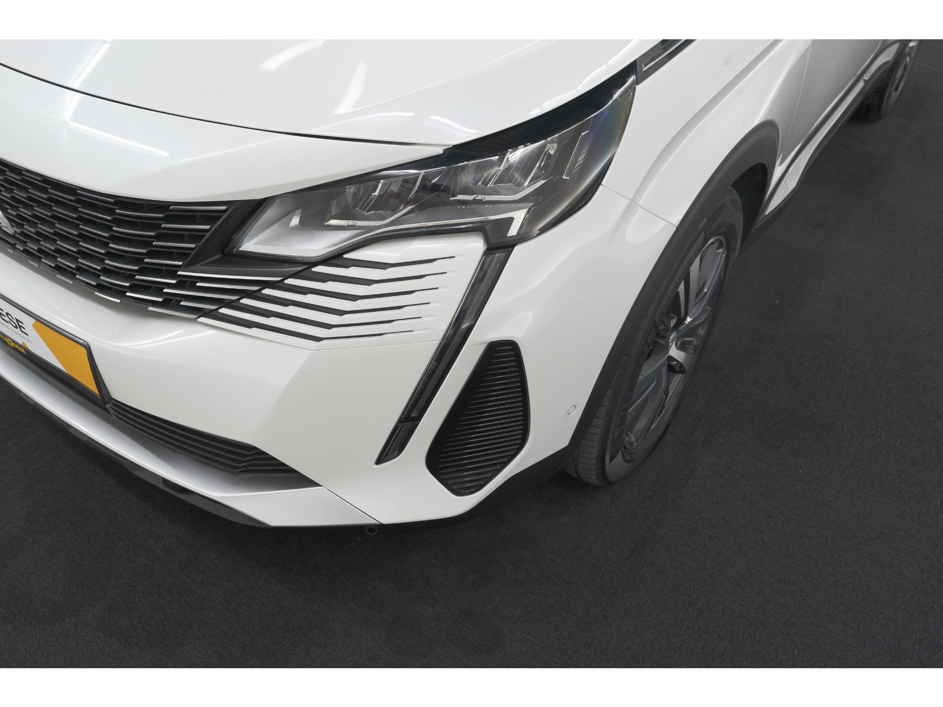 Peugeot 3008 1.6 Plug-in HYbrid 225 Allure | Camera | Dodehoekdetectie | Navigatie | Apple Carplay