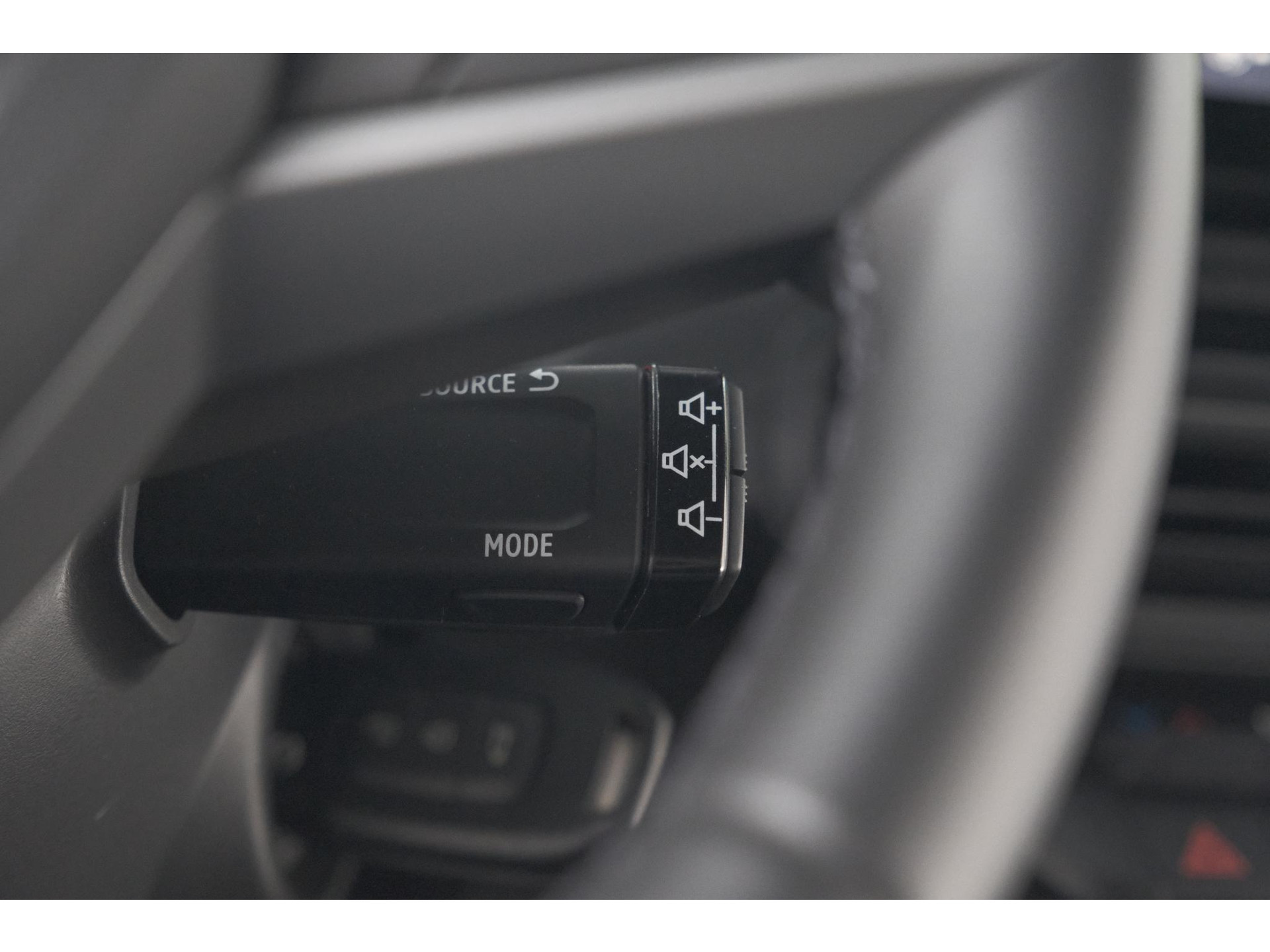 Dacia Duster Mild Hybrid 130 Expression | Camera | Stoelverwarming | Apple Carplay | Navigatie