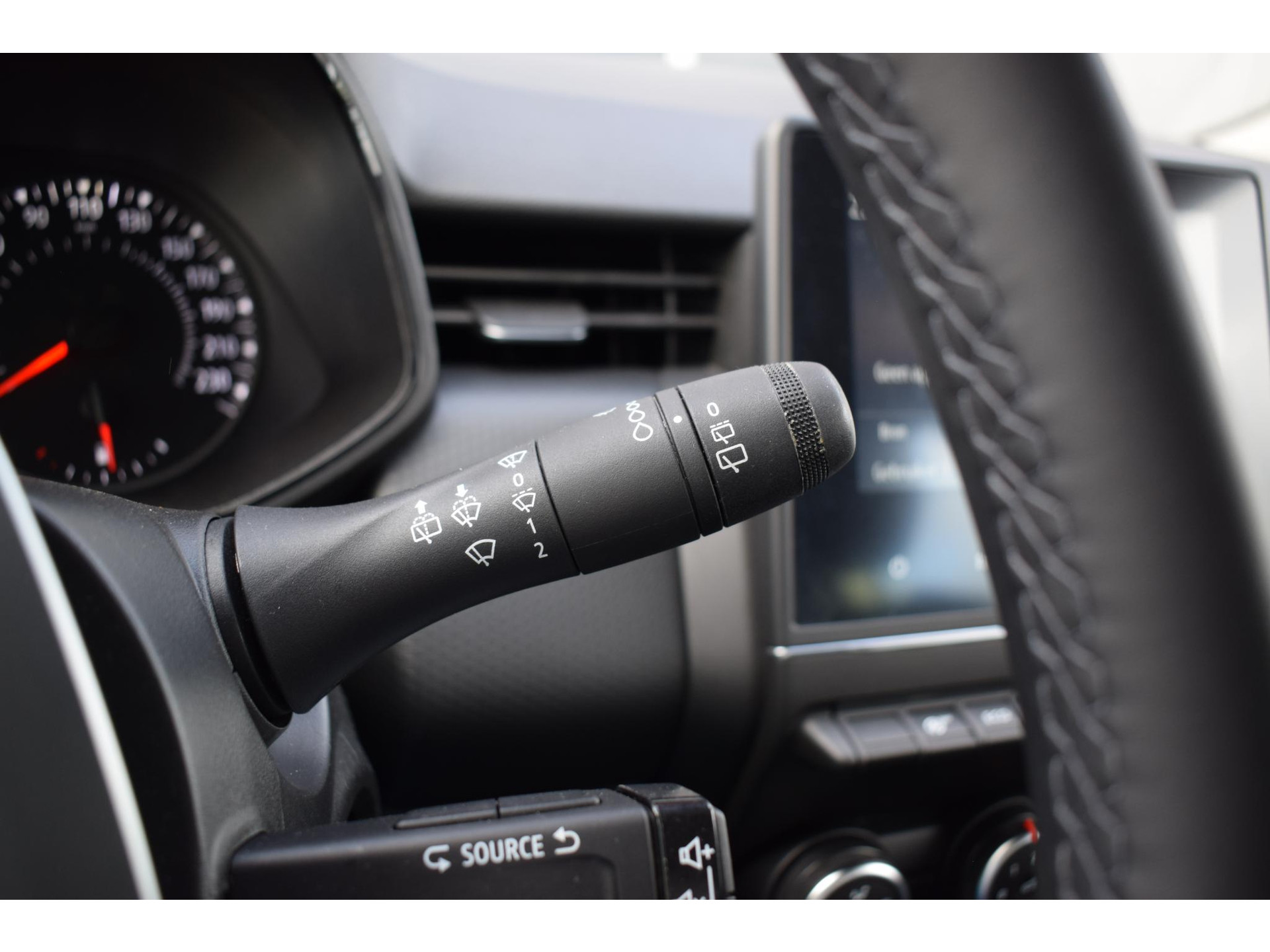 Renault Clio 1.0 TCe Zen | Apple CarPlay | Cruise | Airco | Sportstoelen