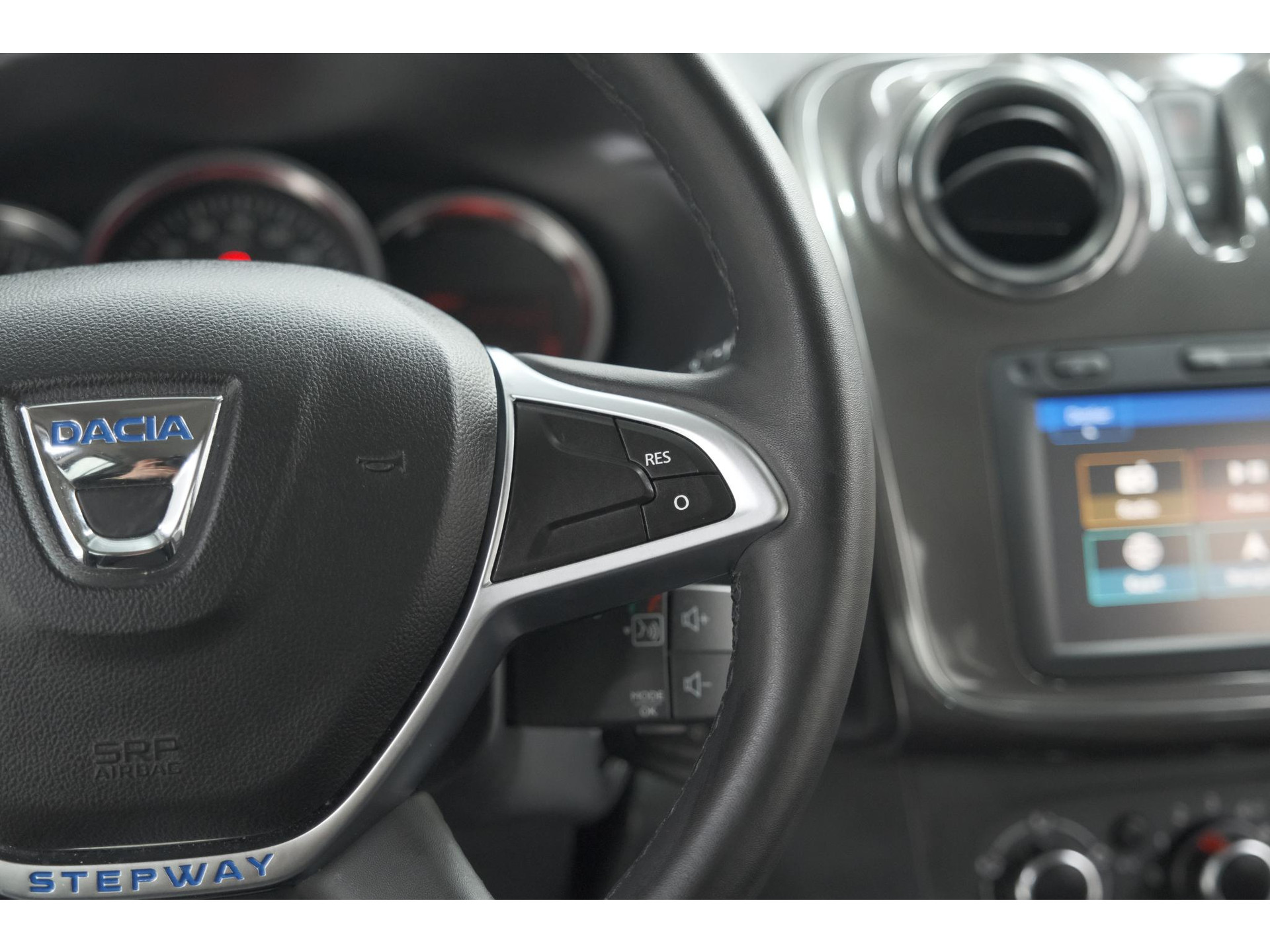 Dacia Sandero TCe 90 SL Stepway | Navigatie | Parkeersensoren | Airco