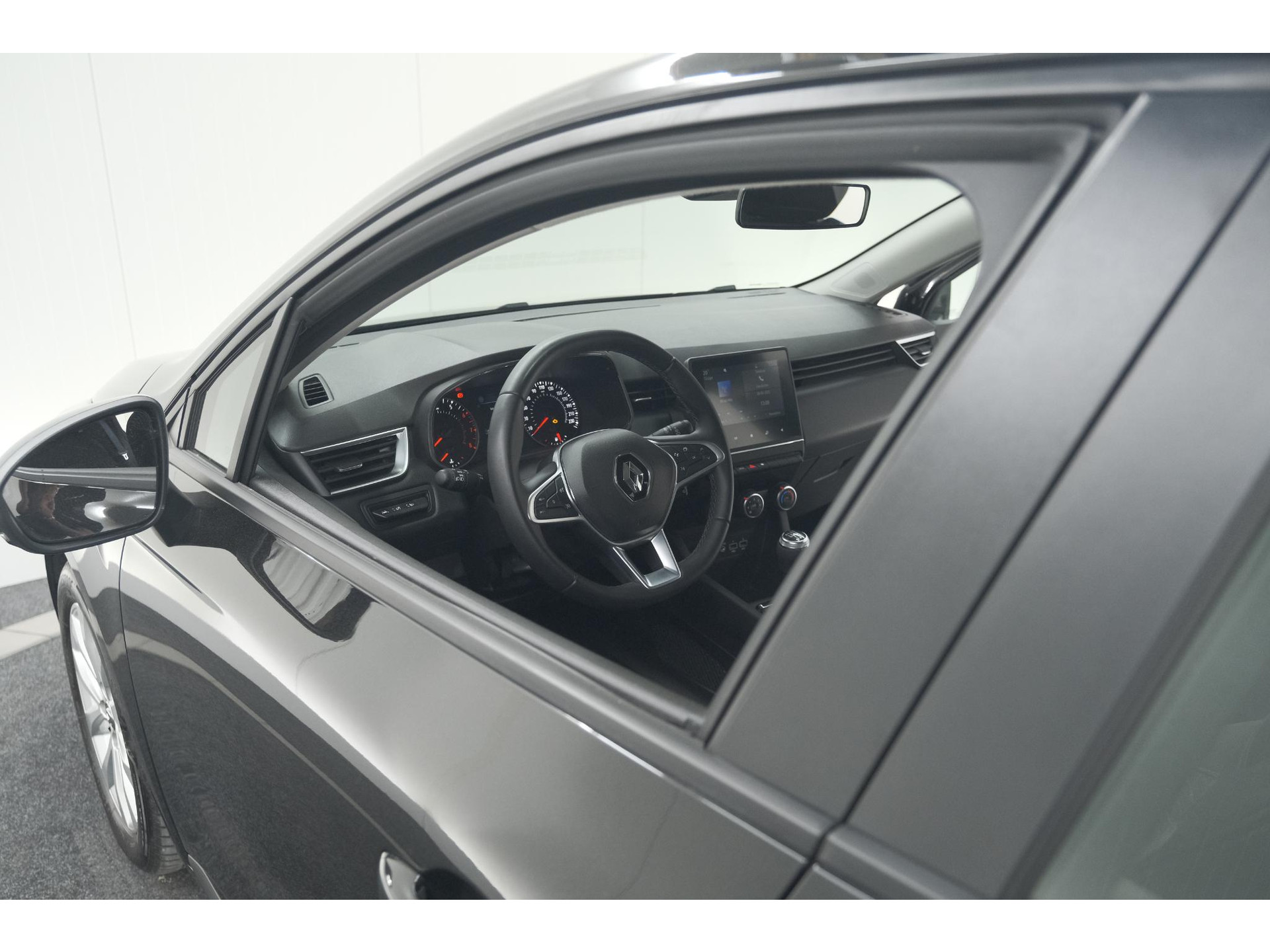Renault Clio TCe 90 Equilibre | Parkeersensoren | Apple Carplay | Cruise Control