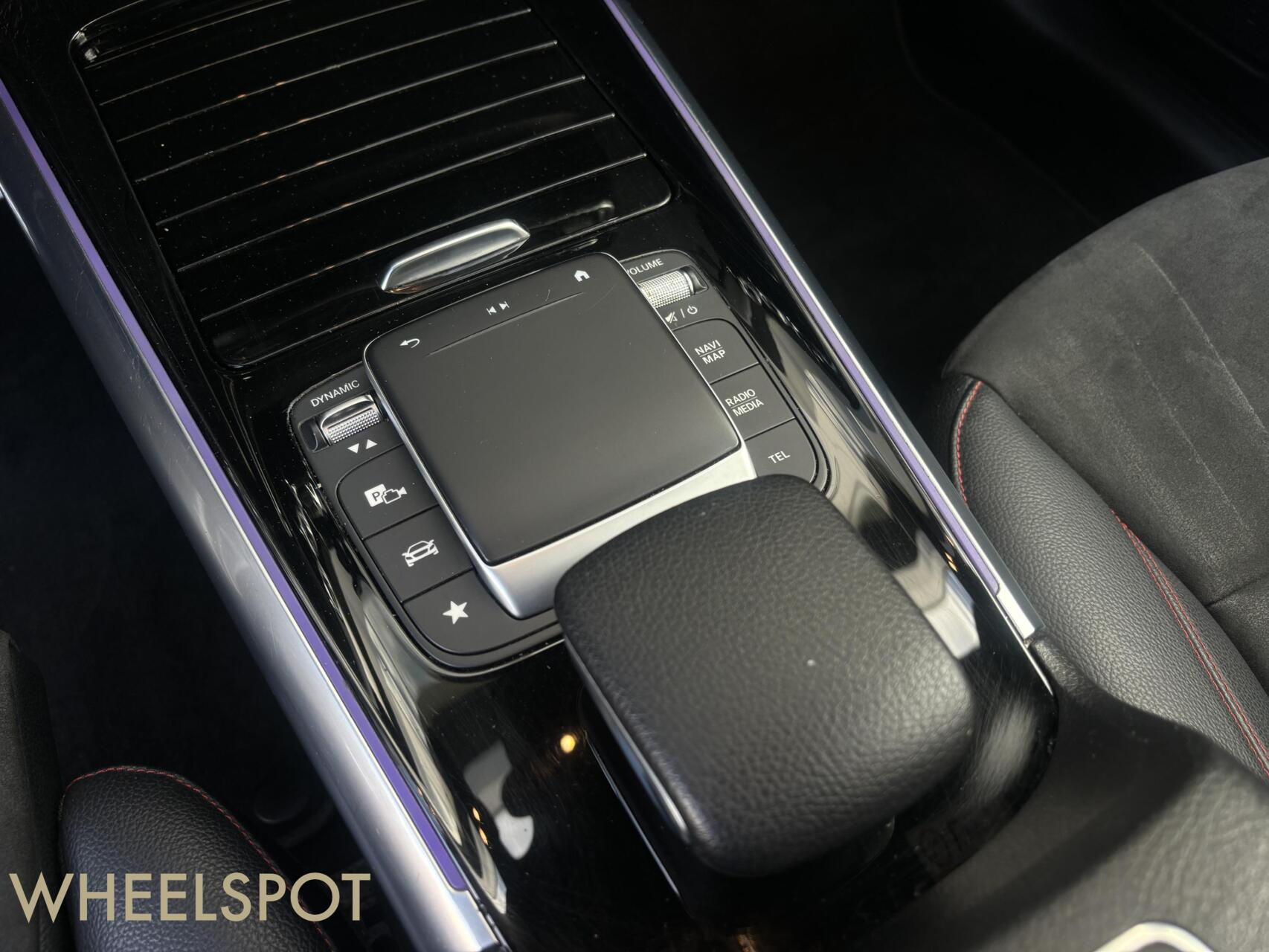 Mercedes GLA-klasse 250 e AMG|Pano|Sfeer|CarPlay|Stoelverwar