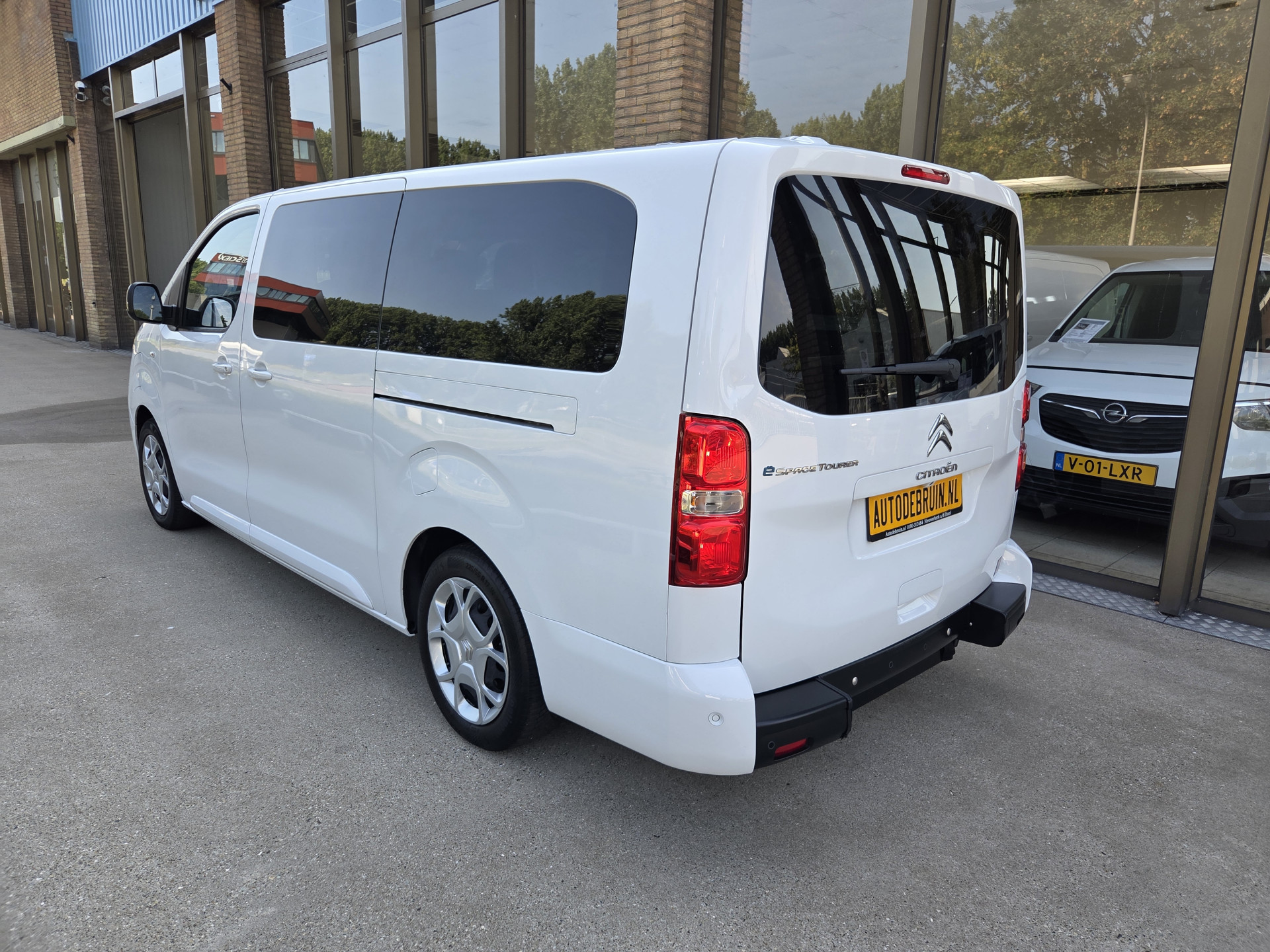 Citroën ë-SpaceTourer XL L3 75kWh Rolstoelauto / Rolstoelbus 7-Persoons met Bodemverlaging