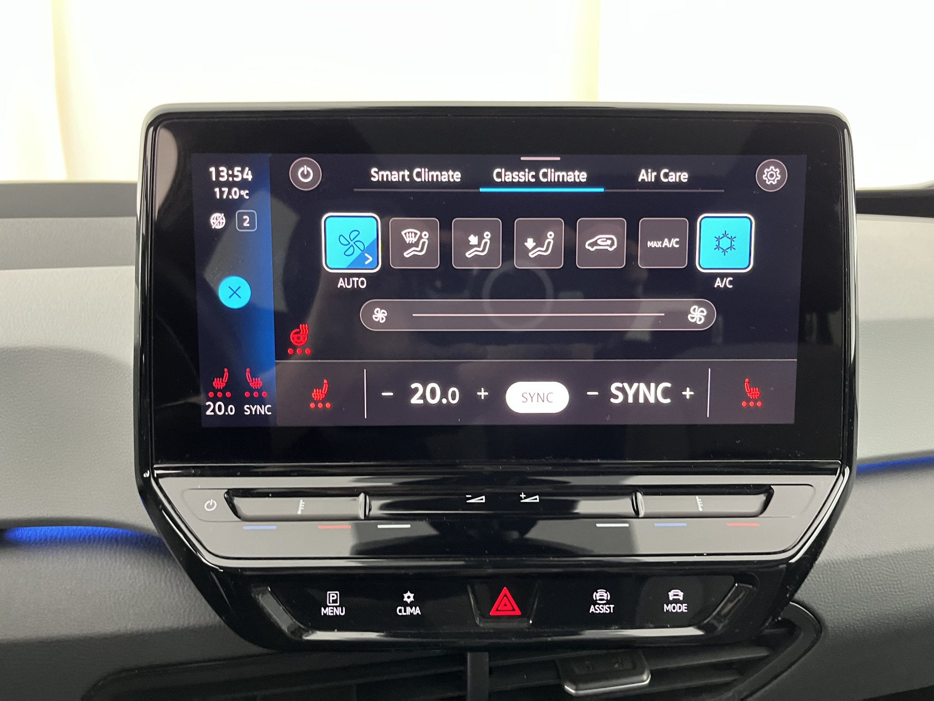 Volkswagen ID.3 First Max 58 kWh [ 3-Fase-11kW ] {SOH-89%} (INCL-BTW) *HEATPUMP | PANO | HEAD-UP | ADAPTIVE-CRUISE | IQ-LIGHTS | BLINDSPOT | CAMERA | KEYLESS | MICROFIBRE | AMBIENTLIGHT | NAVI-FULLMAP | DAB+ | ECC | HEATED-SPORTSEATS | DIGI-COCKPIT |