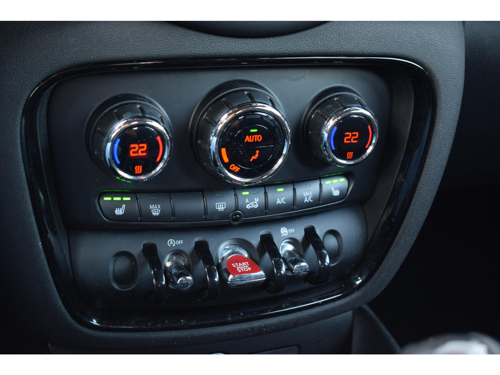 MINI Clubman 1.5 One Salt Business | Apple CarPlay | Stoelverw. | Cruise | Climate