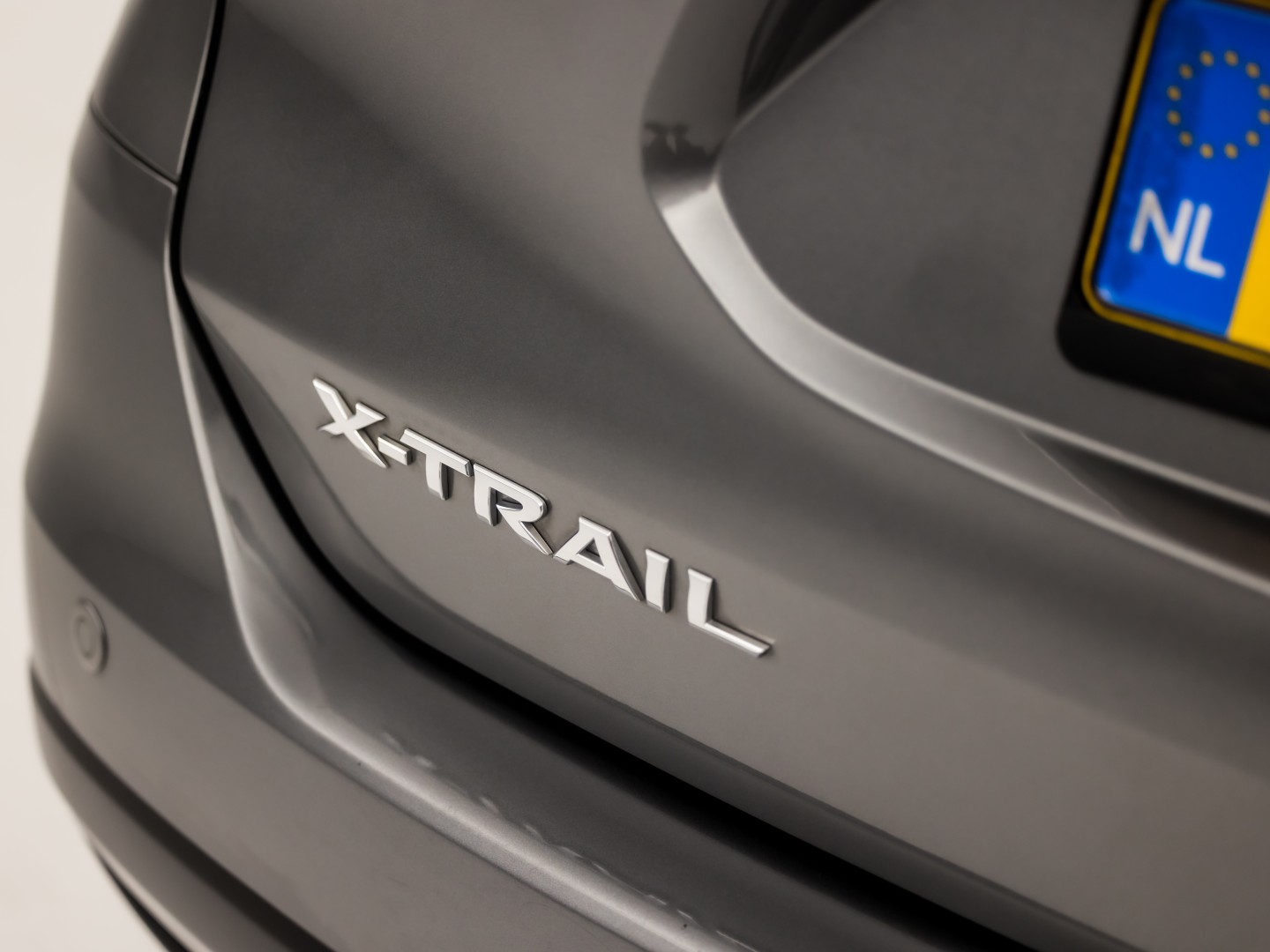 Nissan X-Trail 1.6 DIG-T Tekna 7 Persoons 163Pk (PANORAMADAK, TREKHAAK, NAVIGATIE, 360 CAMERA, LEDER, STOELVERWARMING, SPORTSTOELEN, GETINT GLAS, CRUISE, NIEUWSTAAT)