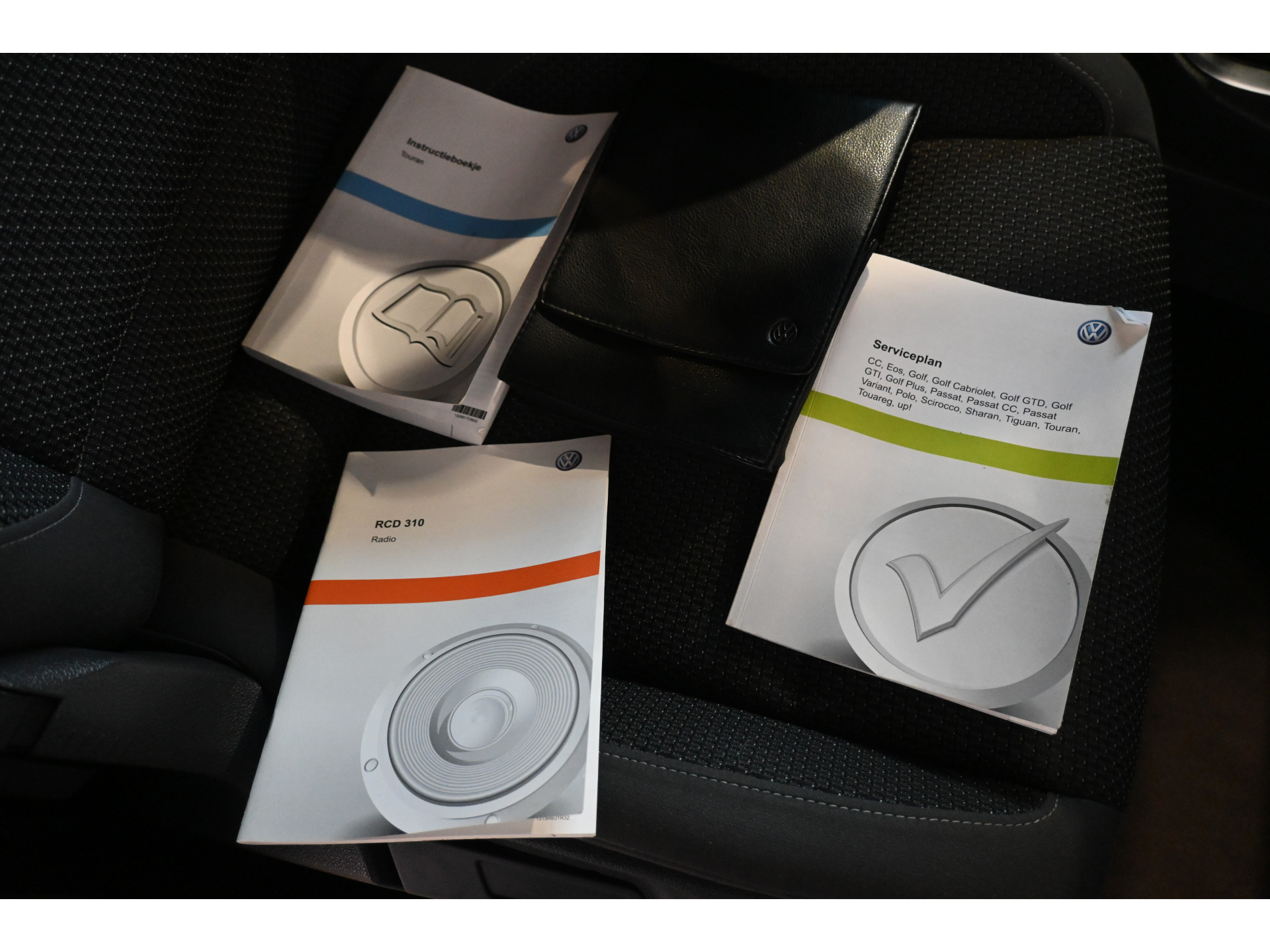 Volkswagen Touran 1.4 TSI Highline Automaat Clima Stoelverwarming Goed Onderhouden! Inruil Mogelijk!