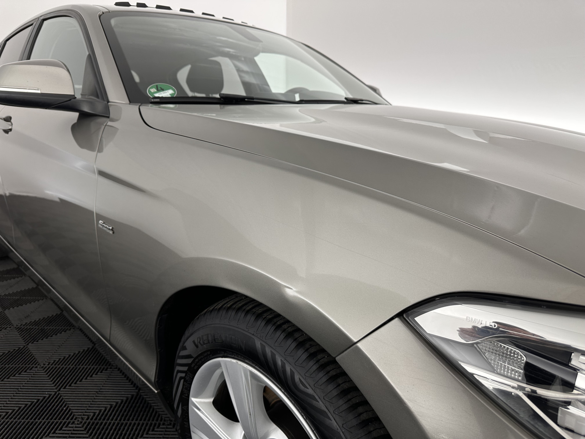 BMW 1-serie 116d EDE Corporate Lease Sport ⚠️GEARBOX AUDIBLE⚠️*PANO | FULL-LED | HEATED-SPORTSEATS | KEYLESS | NAVI-FULLMAP | PRIVACY-GLASS | ECC | PDC | CRUISE | 16''ALU*