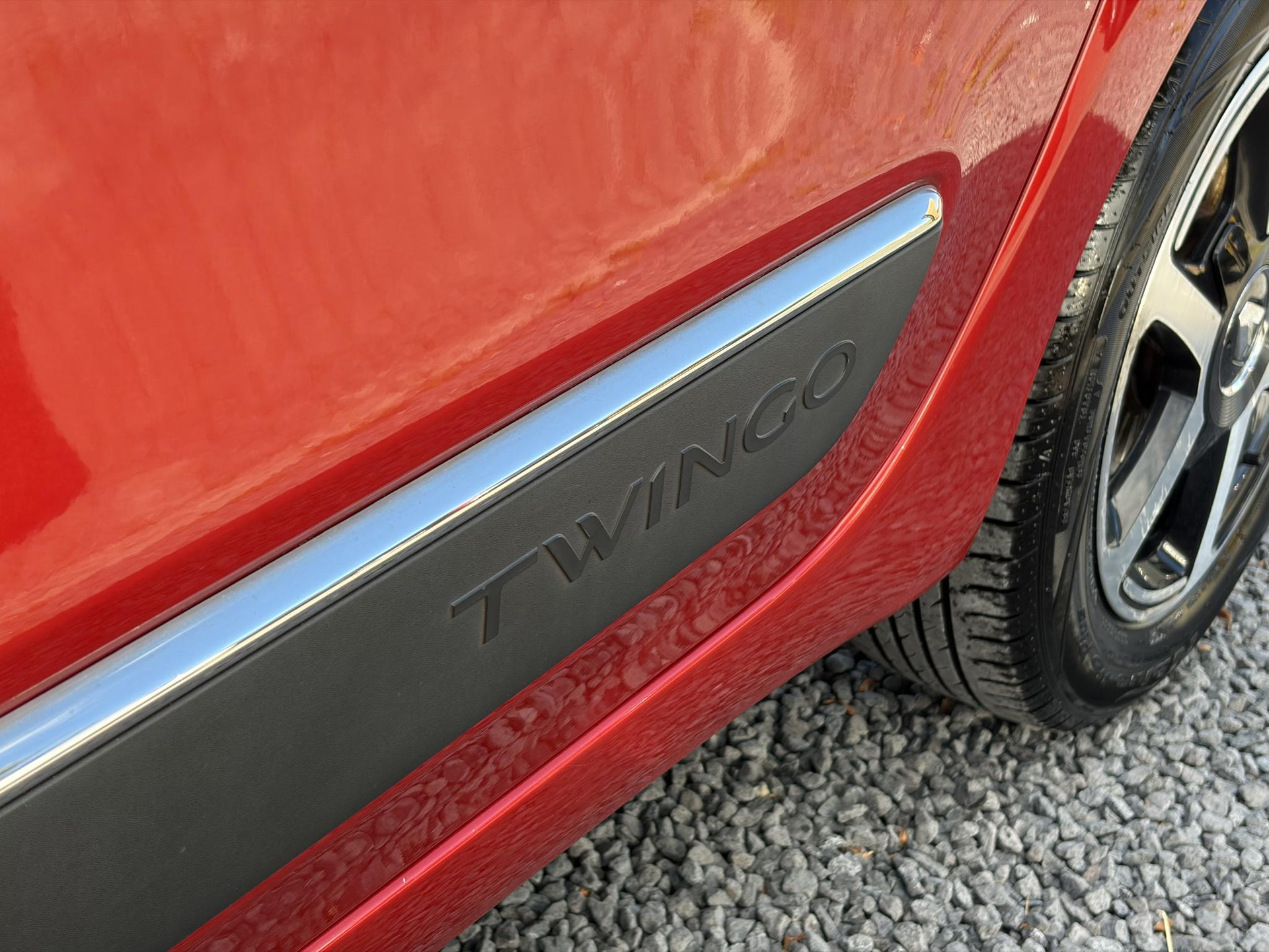 Renault Twingo 1.0 SCe Dynamique Dealer Onderhouden l Airco l Cruise l Recent beurt gehad l Lm velgen l Weinig Km l N.A.P l Apk tot 05-2027
