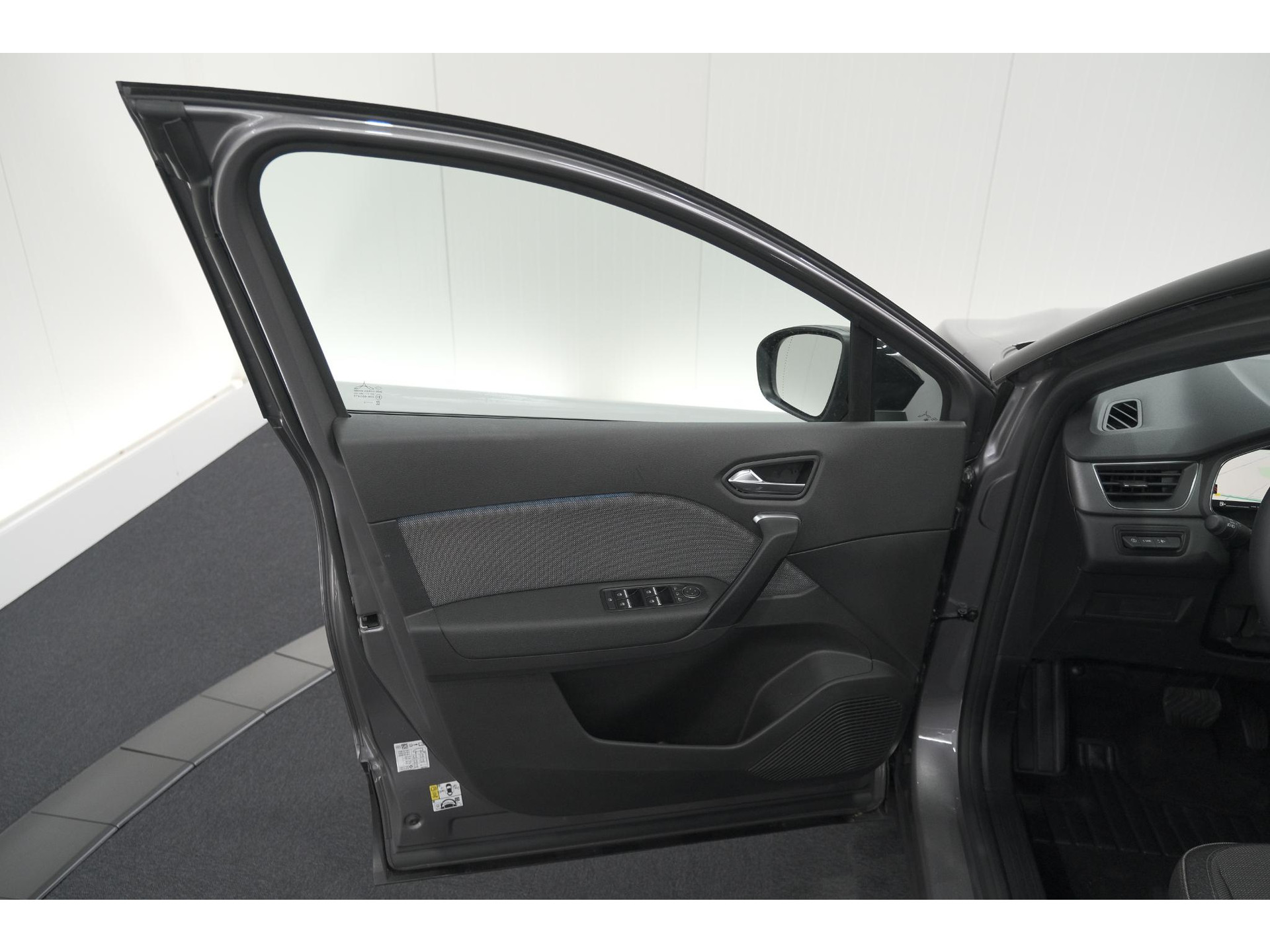 Renault Captur 1.6 E-Tech Full Hybrid 145 Techno | Camera | Navigatie | Apple Carplay | Parkeersensoren
