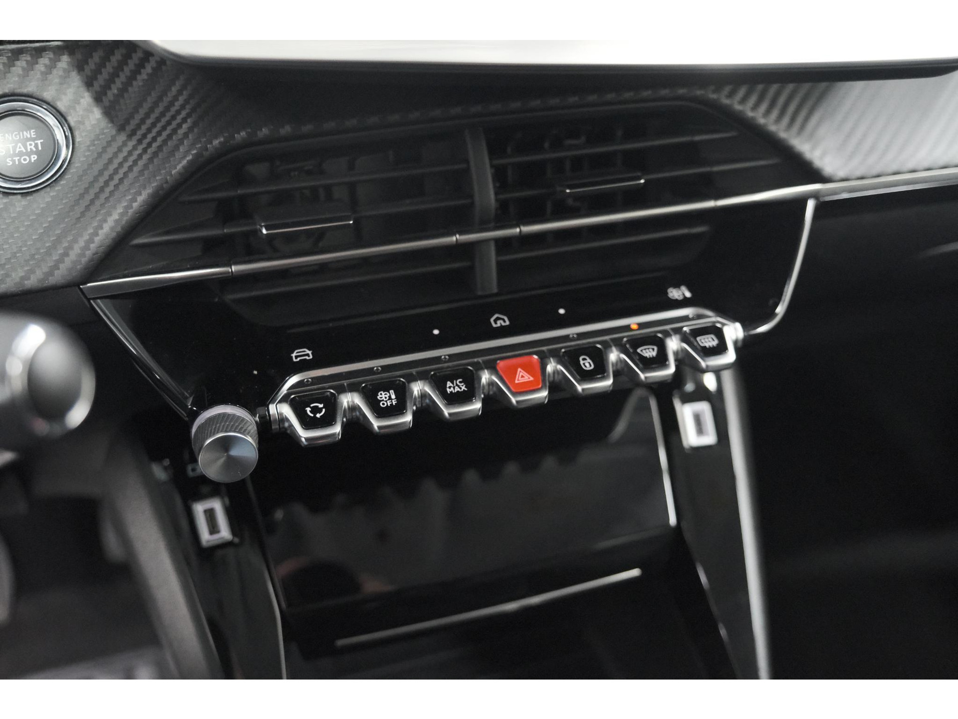 Peugeot 208 PureTech 100 Allure | 360 Camera | Adaptieve Cruise Control | Dodehoekdetectie | Navigatie