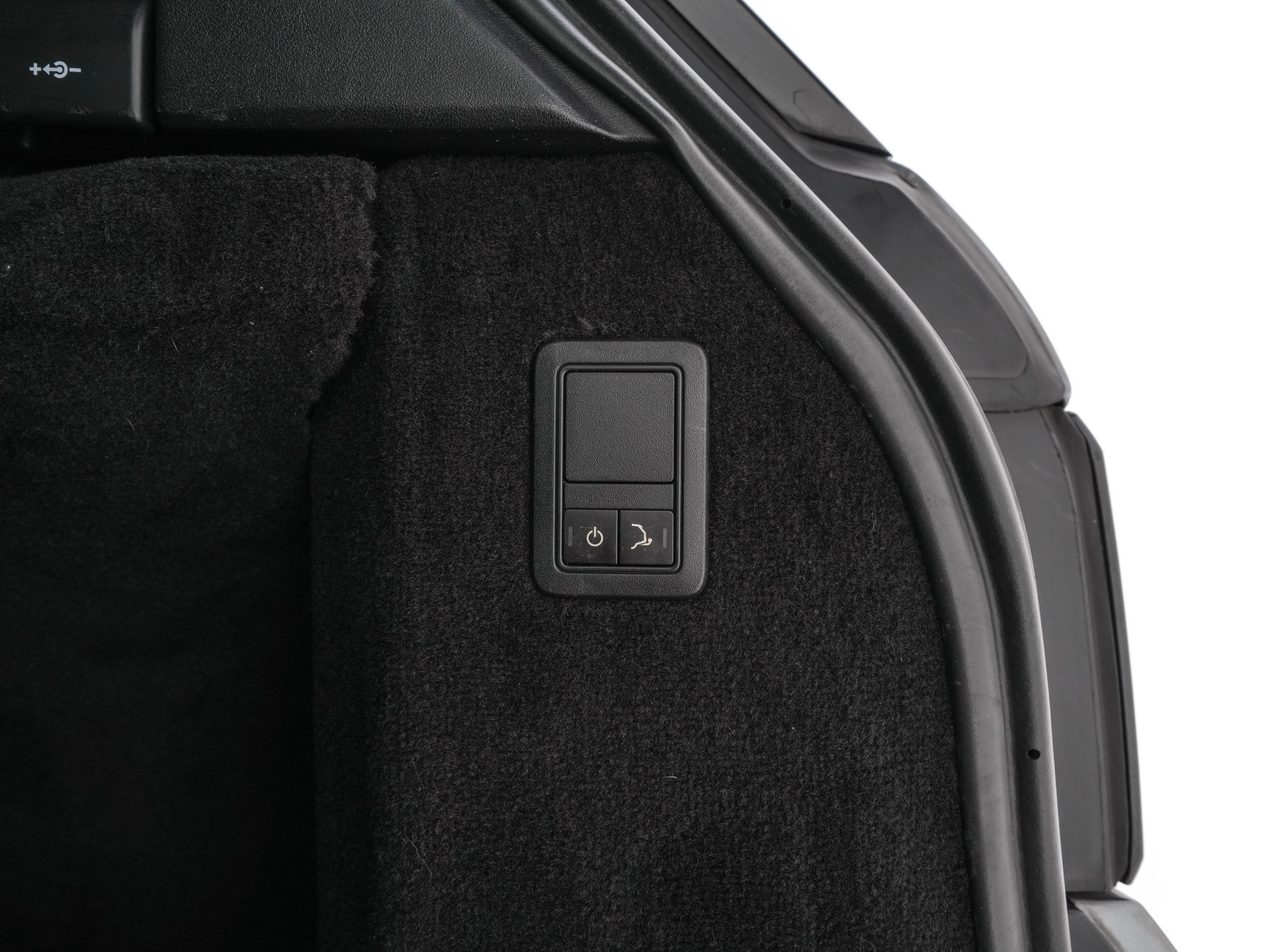 Land Rover Range Rover Sport 3.0 TDV6 HSE Dynamic Aut. *PANO | OXFORD-FULL-LEATHER | BI-XENON | NAVI-FULLMAP | MERIDIAN-AUDIO | CAMERA | AIR-SUSPENSION | MEMORY-PACK | KEYLESS | HEATED/COOLED-COMFORT-SEATS | TOWBAR | 21''ALU*