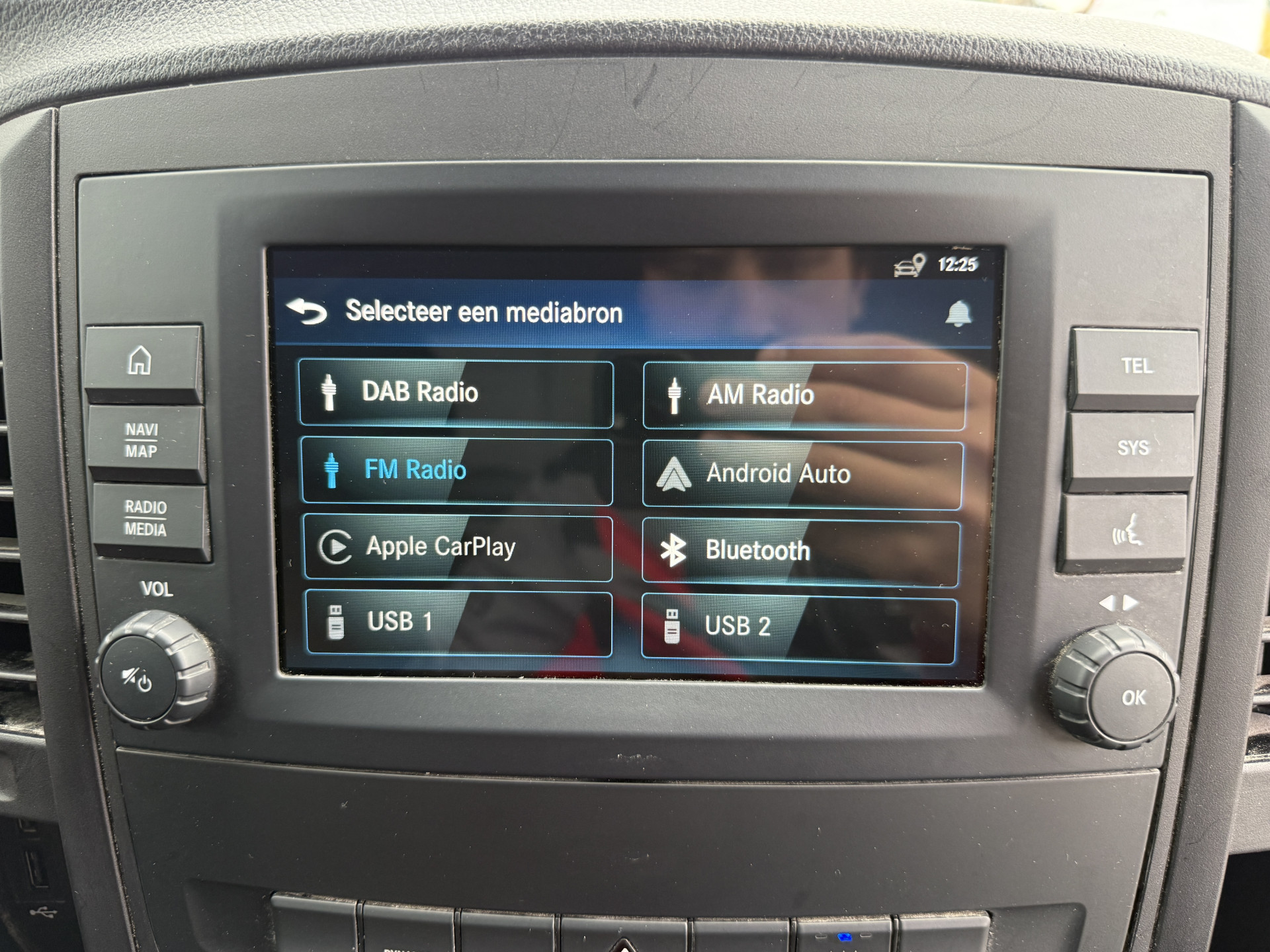 Mercedes-Benz eVito eVito 66kWh 120PK L2 280km WLTP 80kw Snelladen Elektrisch Climate Control Cruise Control Camera Stoelverwarming Parkeersensoren