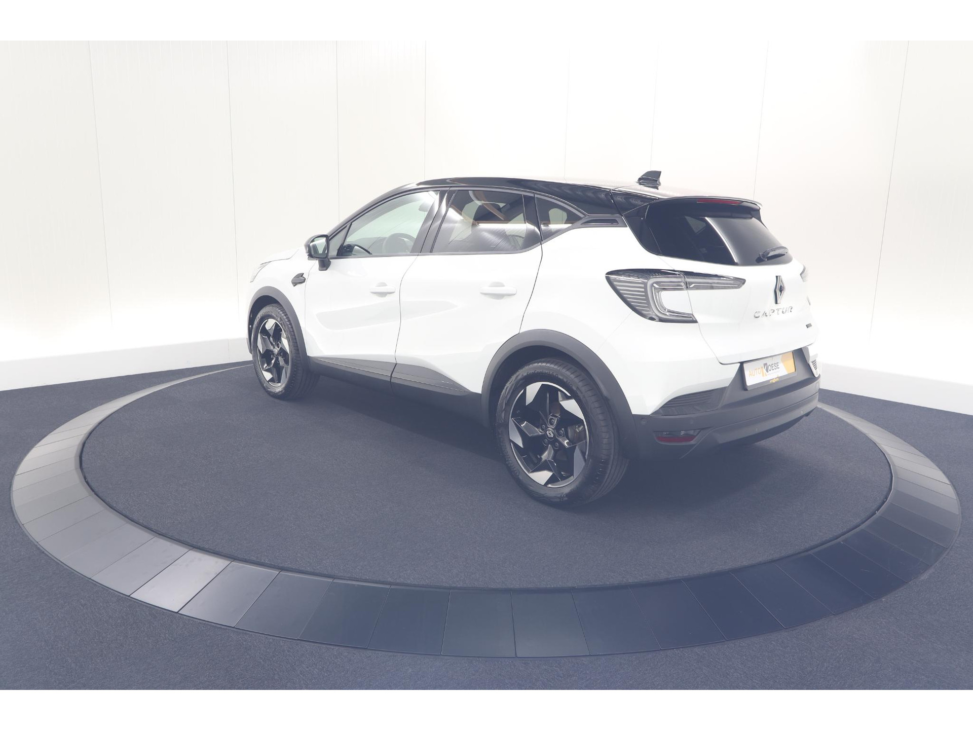 Renault Captur 1.8 E-Tech Full Hybrid 160 Techno | Camera | Winterpakket | Adaptieve Cruise Control | Apple Carplay