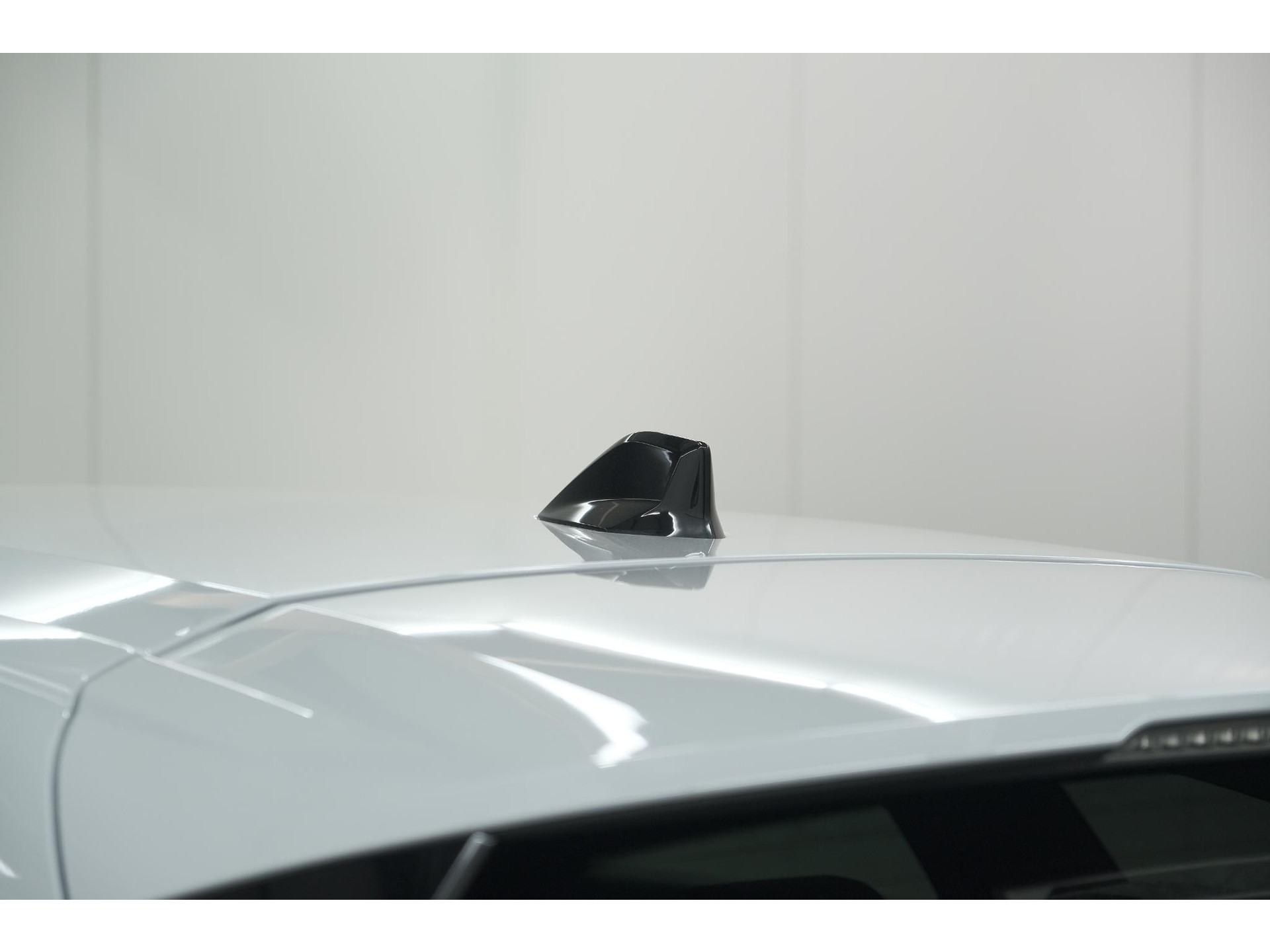 Peugeot 308 SW 1.6 Plug-in Hybrid 180 Allure | Perfecte Staat | 360 Camera | Adaptieve Cruise Control | Navigatie | Apple Carplay