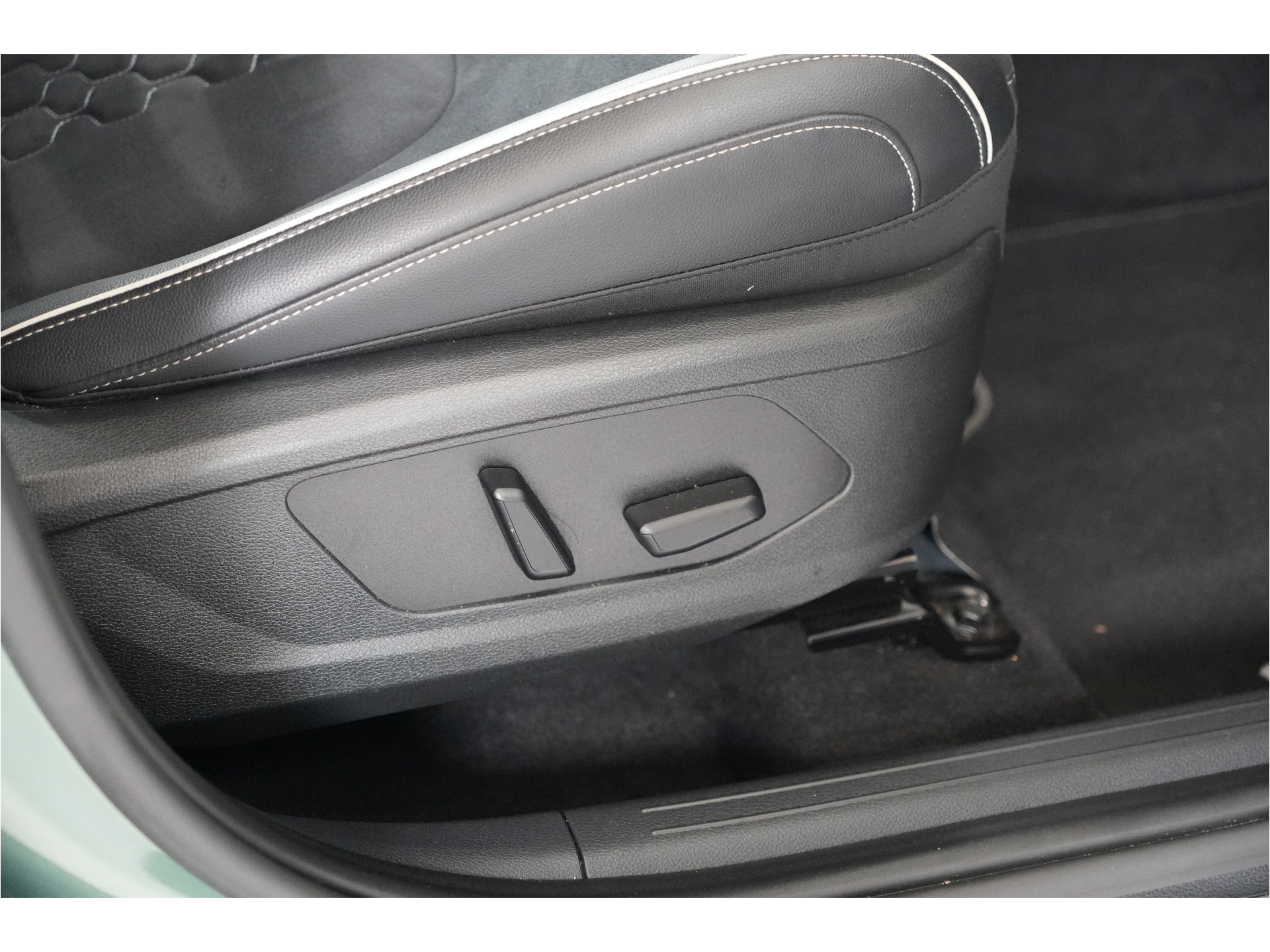 Kia Sportage 1.6 T-GDi 265 pk PHEV AWD GT-Line | SOH 100% | Trekhaak | Pano | Adaptive Cruise |