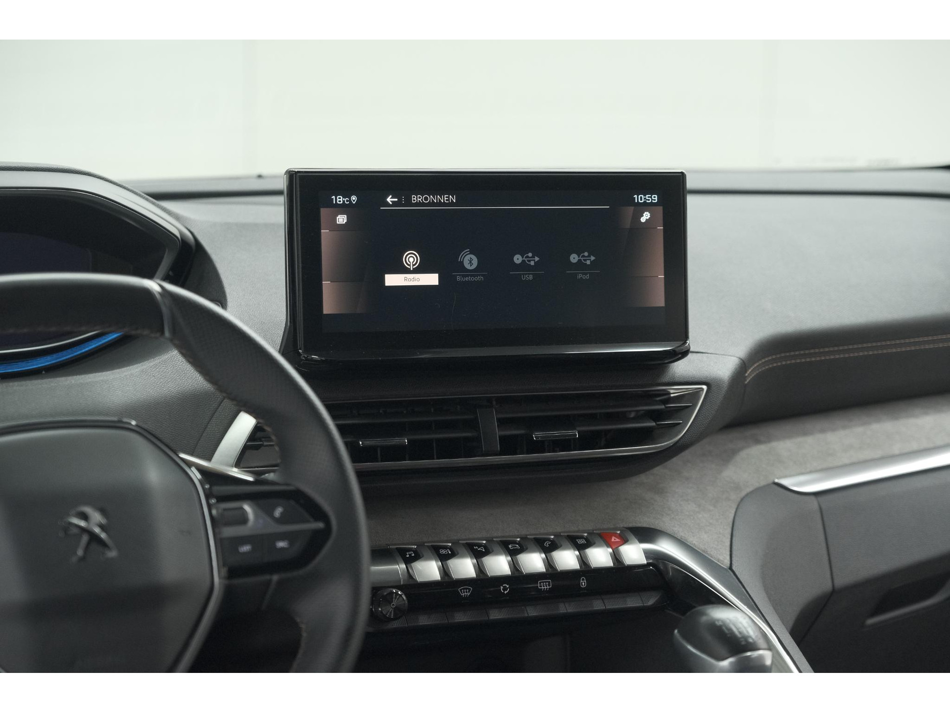 Peugeot 5008 PureTech 130 GT | Camera | Adaptieve Cruise Control | Dodehoekdetectie | Navigatie