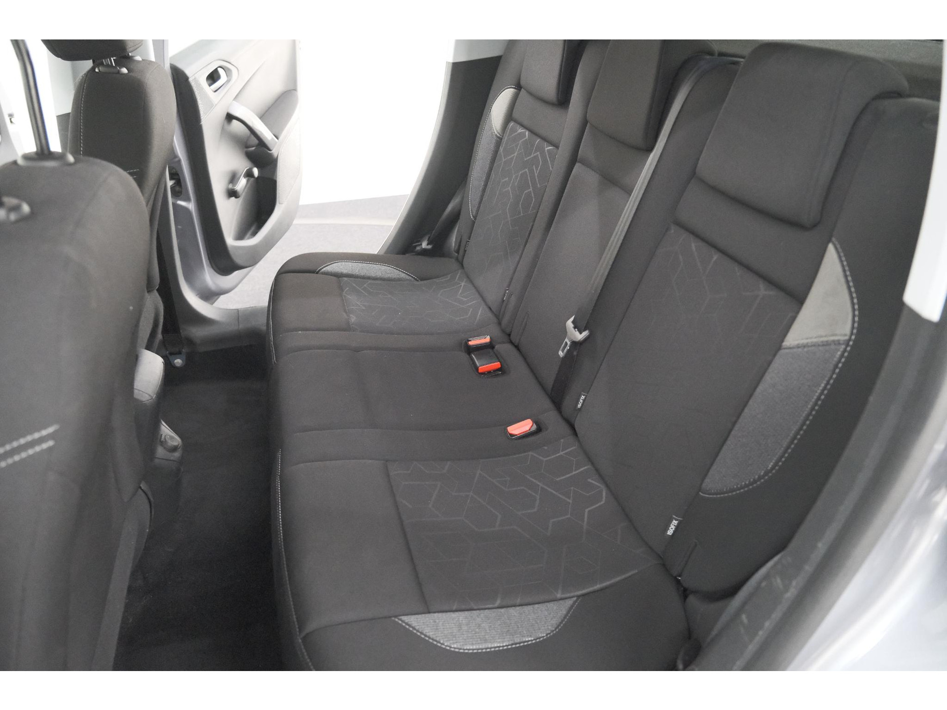 Peugeot 2008 PureTech 110 Blue Lion | Trekhaak | Apple Carplay | Parkeersensoren