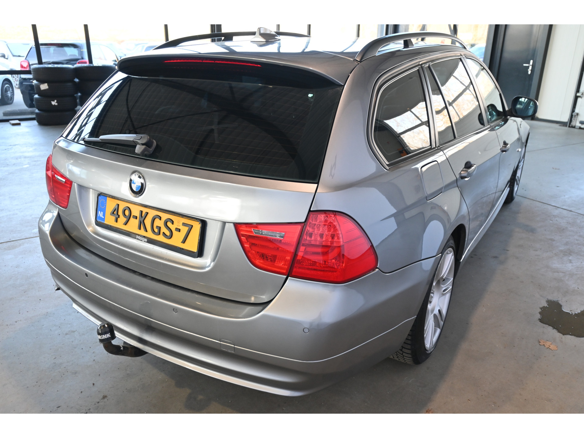 BMW 3-serie Touring 316i Business Line Climate Leder Cruise control Trekhaak Pdc Inruil Mogelijk!