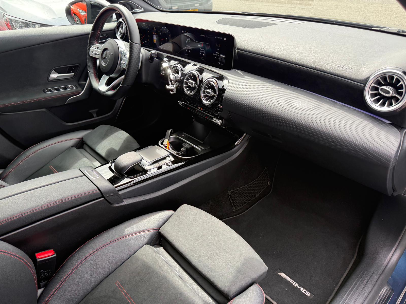 Mercedes-Benz A-klasse 250 Premium Plus | 1E EIGENAAR | 3/6/12 MND GARANTIE | PANO | LED | SFEER | BURMESTER | CARPLAY | CAMERA | NAVI | CRUISE |