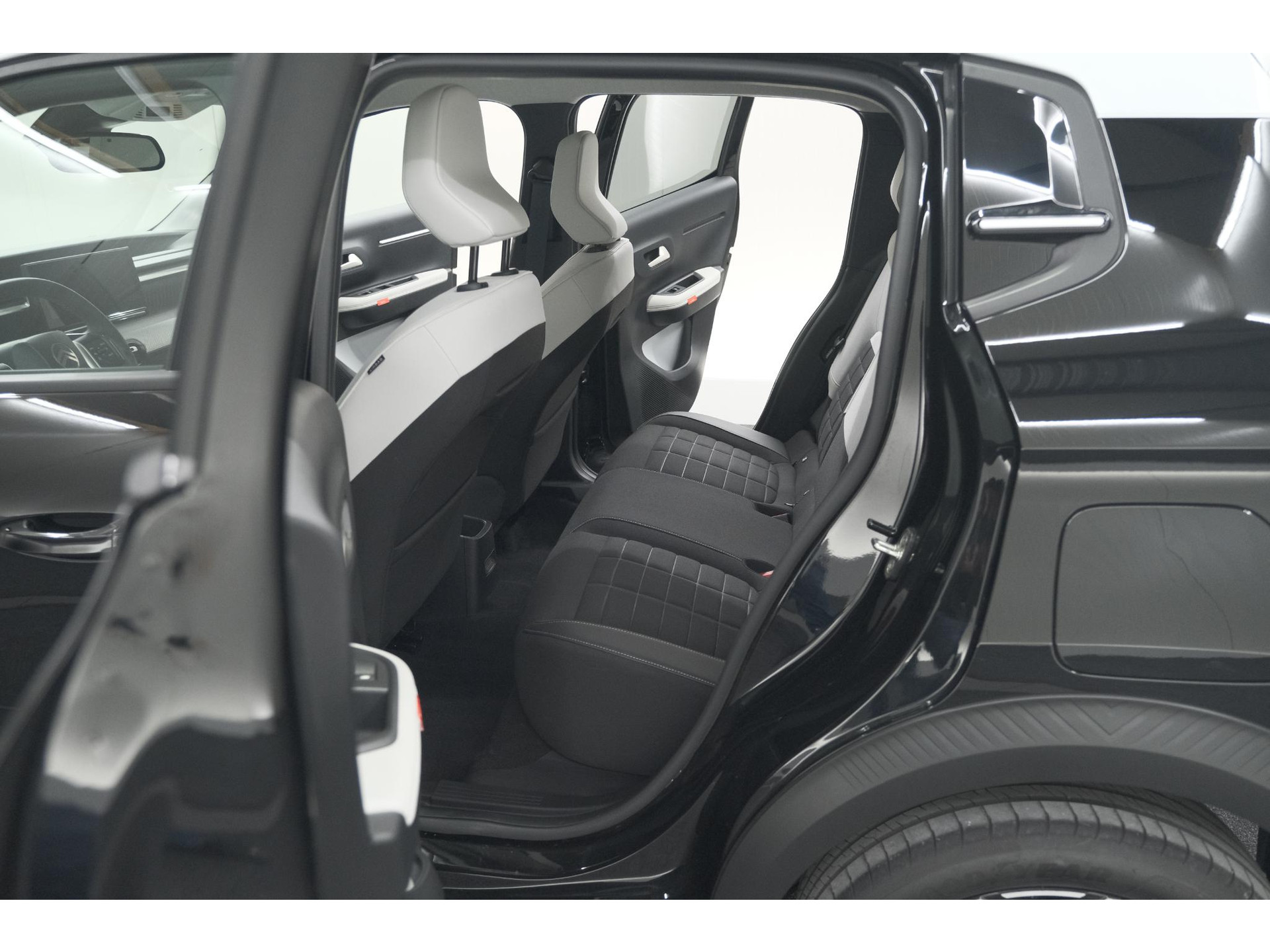 Citroen C3 Turbo 100pk Max | Nieuw Model | Camera | Navigatie | Apple Carplay | Parkeersensoren