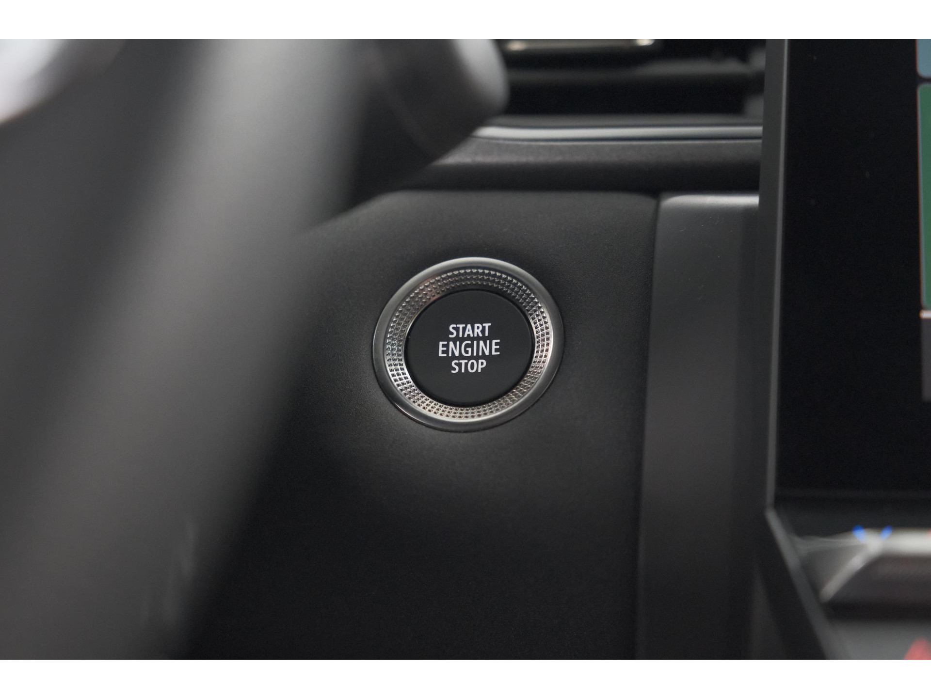 Renault Captur Mild Hybrid 160 EDC Techno | Pack Winter | Camera | Adaptieve Cruise Control | Apple Carplay