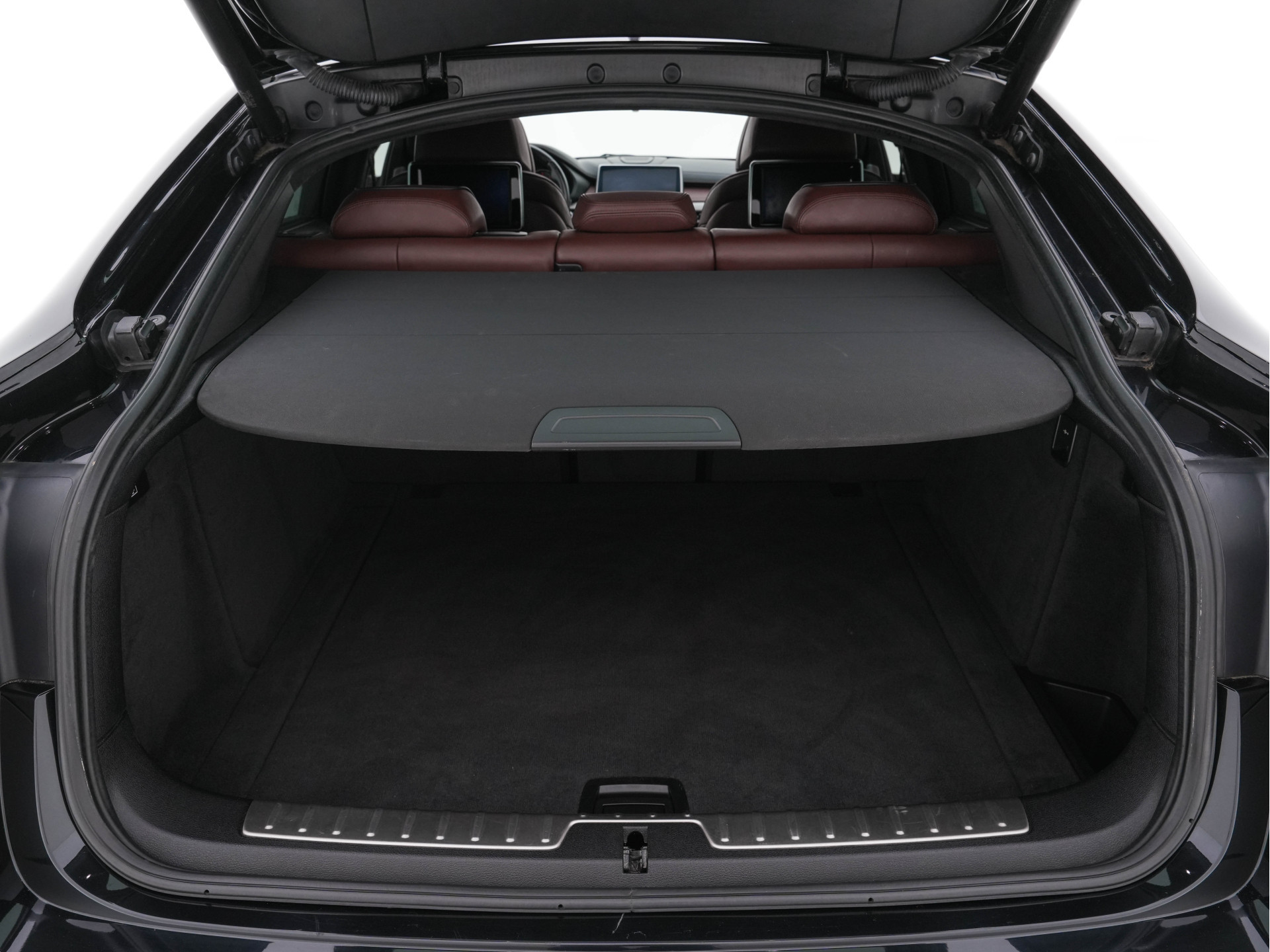 BMW X6 xDrive40d M-Sportpack High Executive Aut. *PANO | LUXURY-LEATHER | BANG/OLUFSEN-SURROUND | HEAD-UP | SOFT-CLOSE | FULL-LED | MEMORY-PACK | DIGI-COCKPIT | KEYLESS | CAMERA | NAVI-FULLMAP | HEATED-SPORTSEATS | 21"ALU*