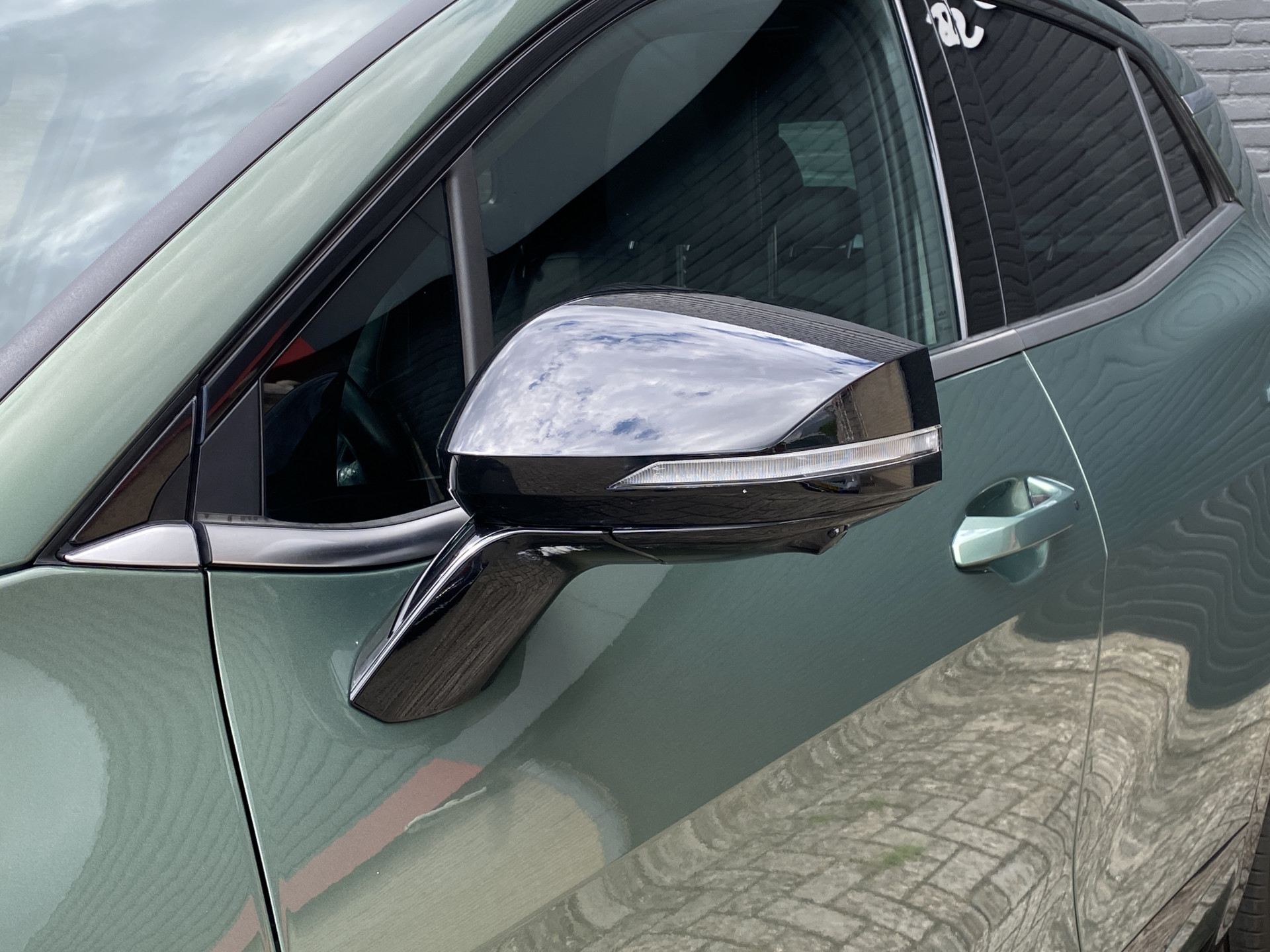 Kia Sportage 1.6 T-GDi Plug-in Hybrid AWD GT-PlusLine | dealer onderh. | panoramadak | trekhaak | leder interieur | navigatie