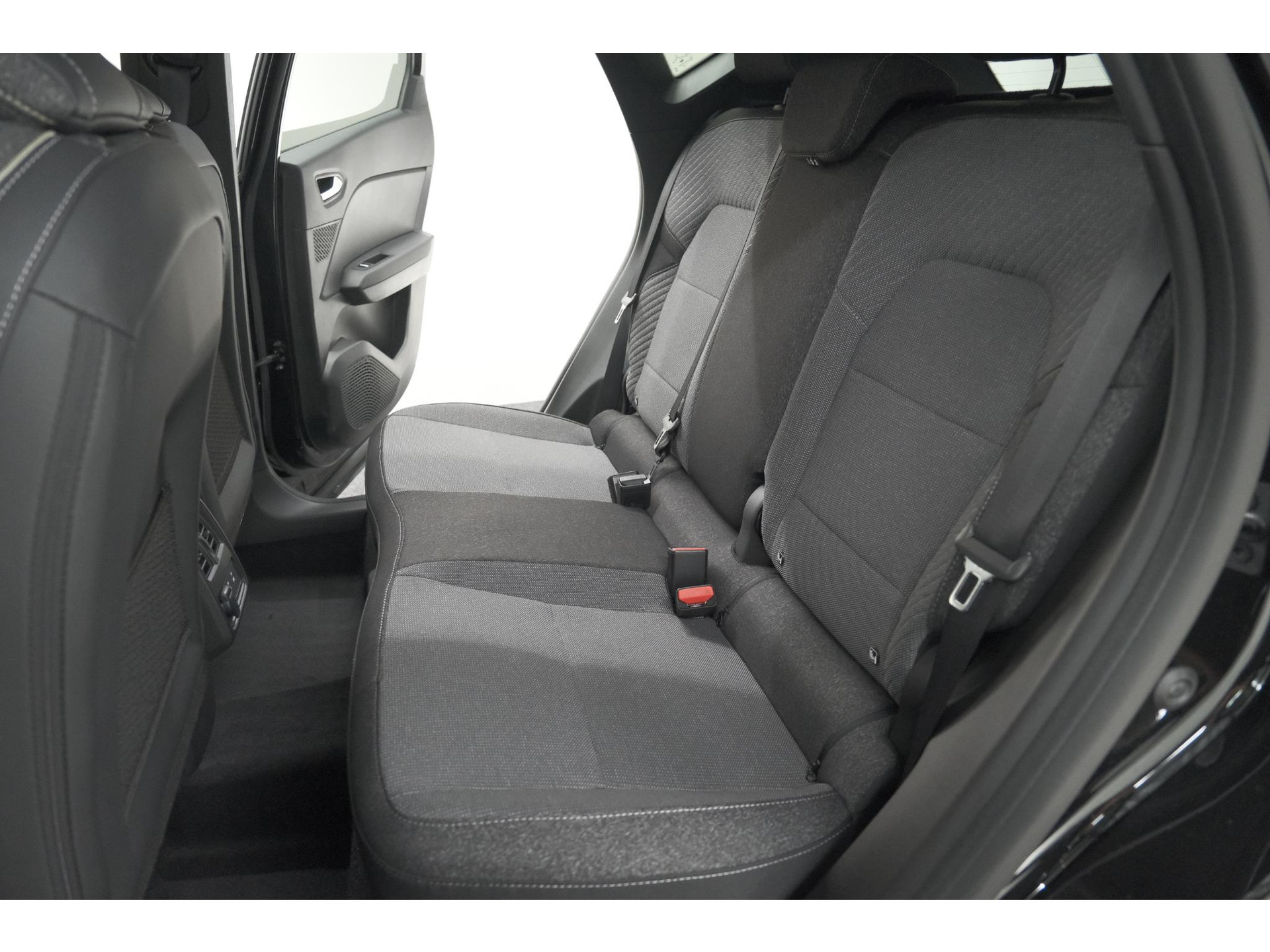 Renault Captur 1.6 E-Tech full hybrid 145 Techno | 360 Camera | Adaptieve Cruise Control | Apple Carplay | 18 Inch Lichtmetalen Velgen
