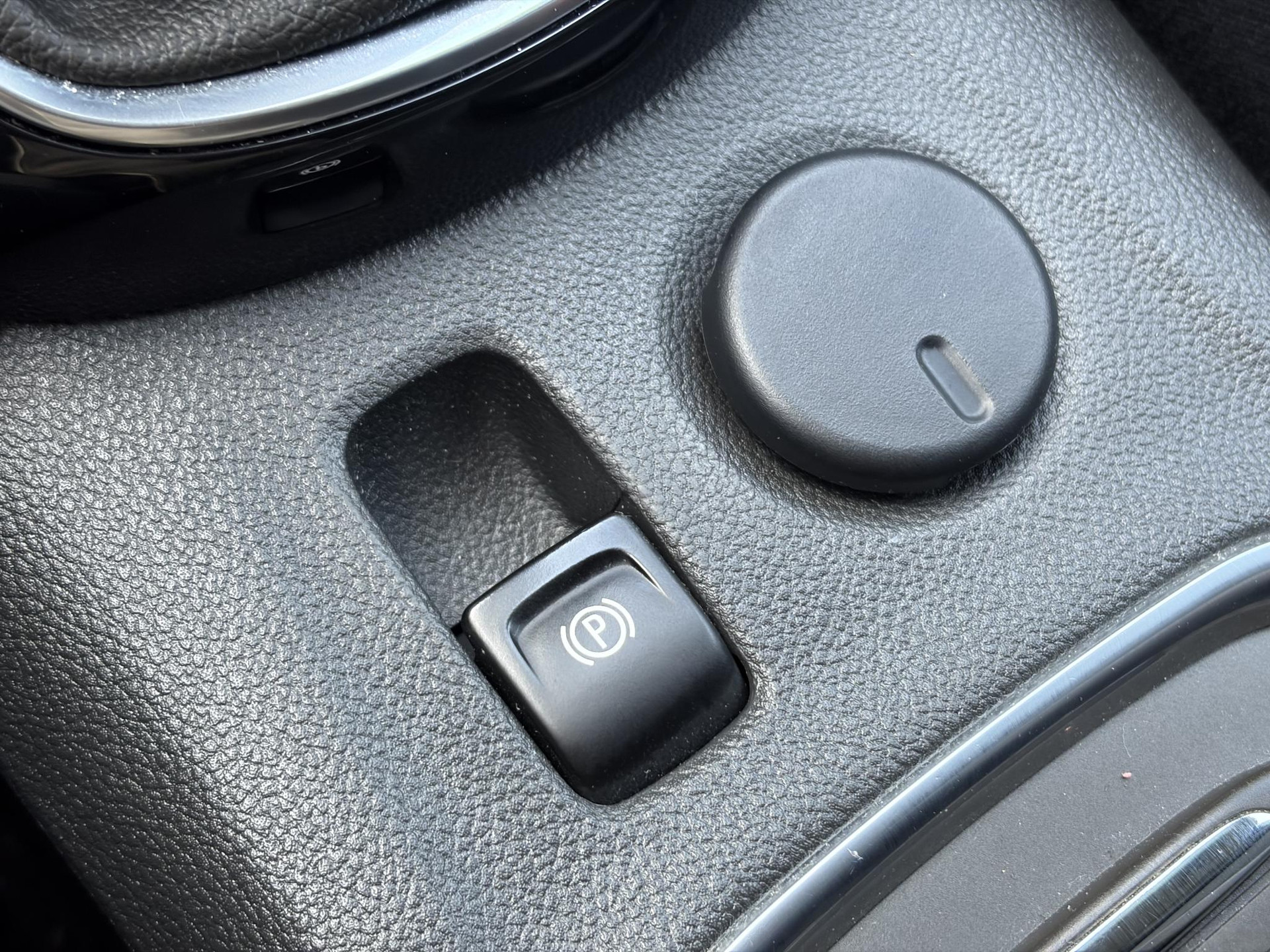 Opel Astra Sports Tourer 1.2 Business Elegance ✓1e Eigenaar✓110pk✓Carplay✓Camera✓Navi✓Clima✓Cruise✓Halfleder✓Comfortstoel✓Pdc V+A✓6 Bak✓Dealer Onderhouden✓Keyless✓Lm velgen✓N.A.P✓Apk tot 06-2027