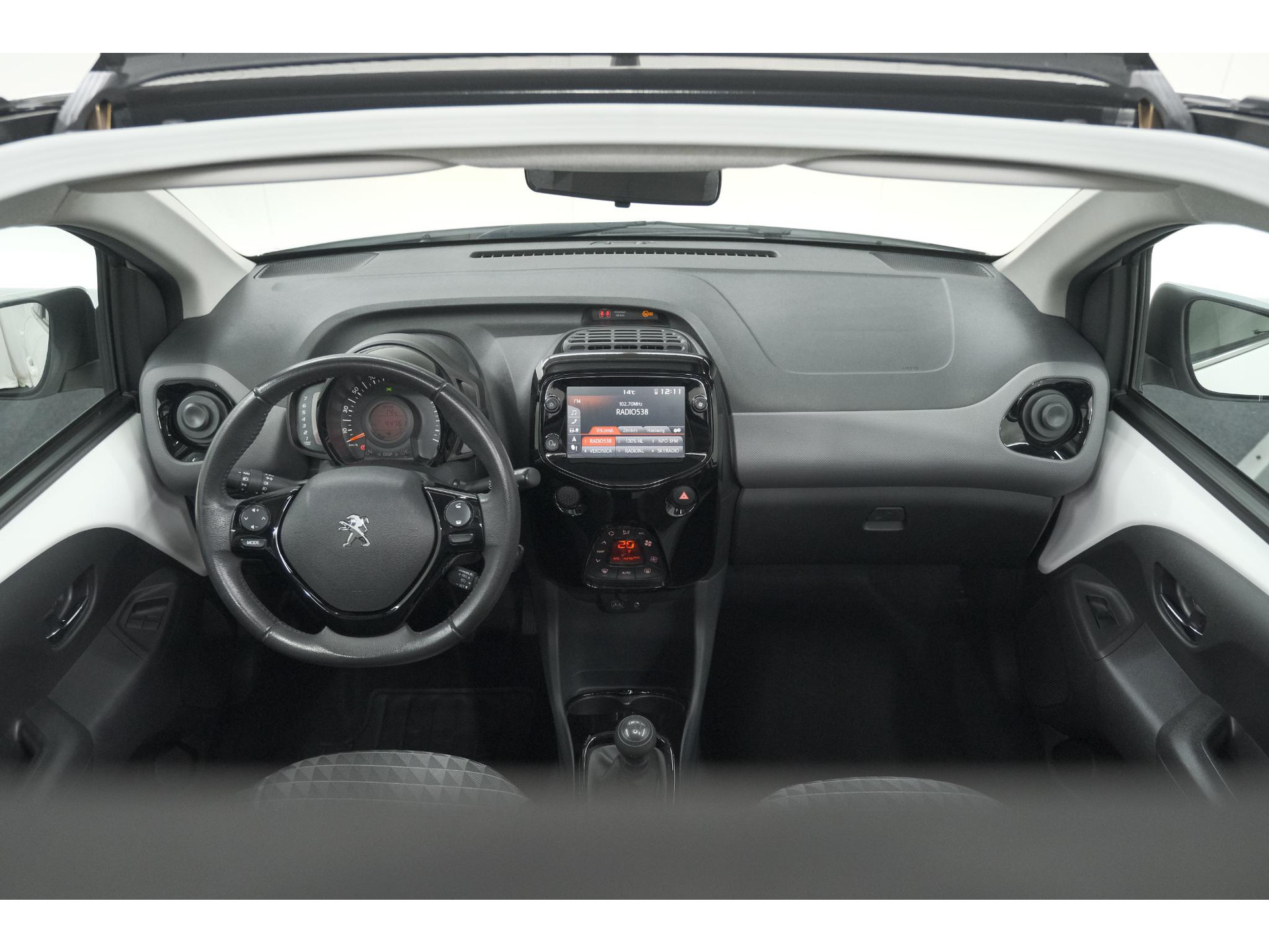 Peugeot 108 1.0 e-VTi Allure TOP! | Elektrisch Vouwdak | Camera | Navigatie | Climate Control