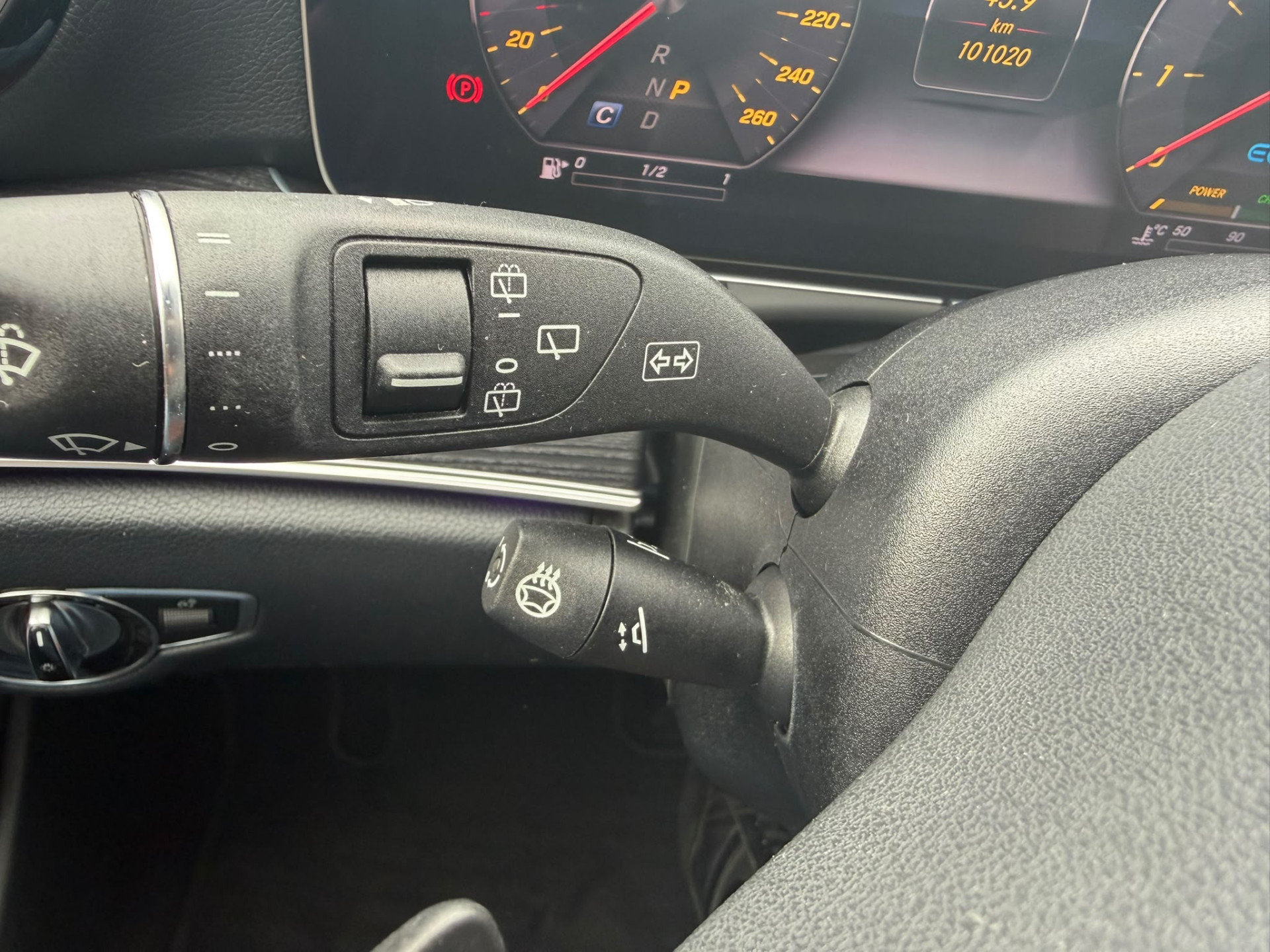 Mercedes-Benz E-klasse Estate 200 Premium 3/6/12 MND GARANTIE  | AUTOMAAT | NIEUWE APK | LEDER | PDC | NAVI | CRUISE |