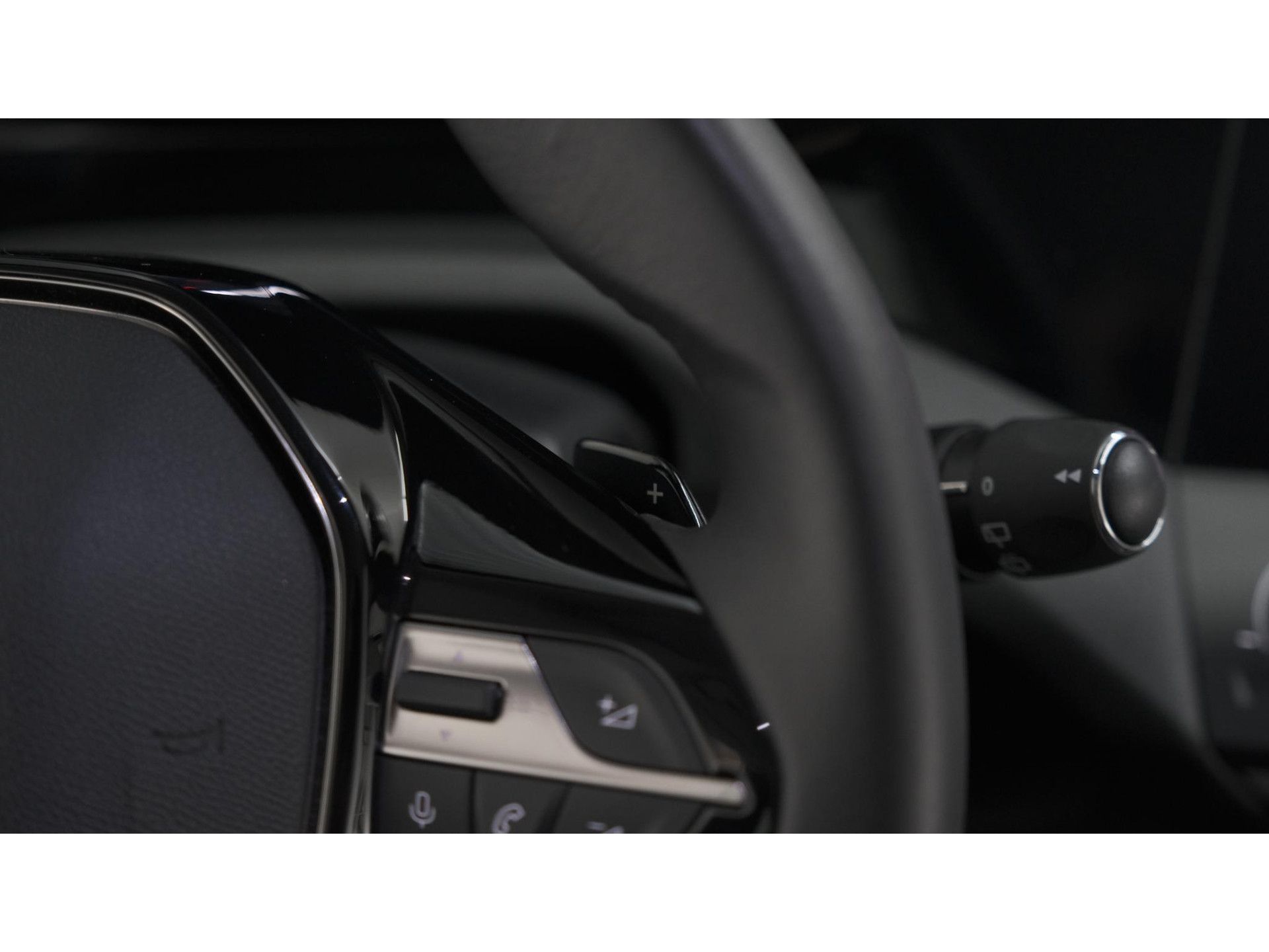 Peugeot 308 SW PureTech 130 EAT8 Active Pack | Automaat | Apple Carplay | Parkeersensoren | Navigatie