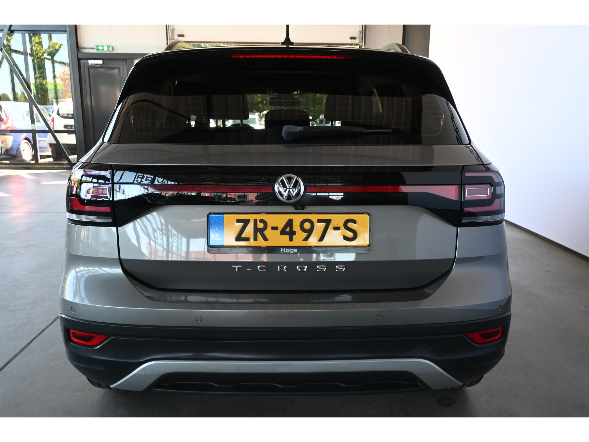 Volkswagen T-Cross 1.0 TSI Life Clima Adaptieve Cruise Carplay PDC Stoelverwarming 1e Eigenaar! Inruil Mogelijk!