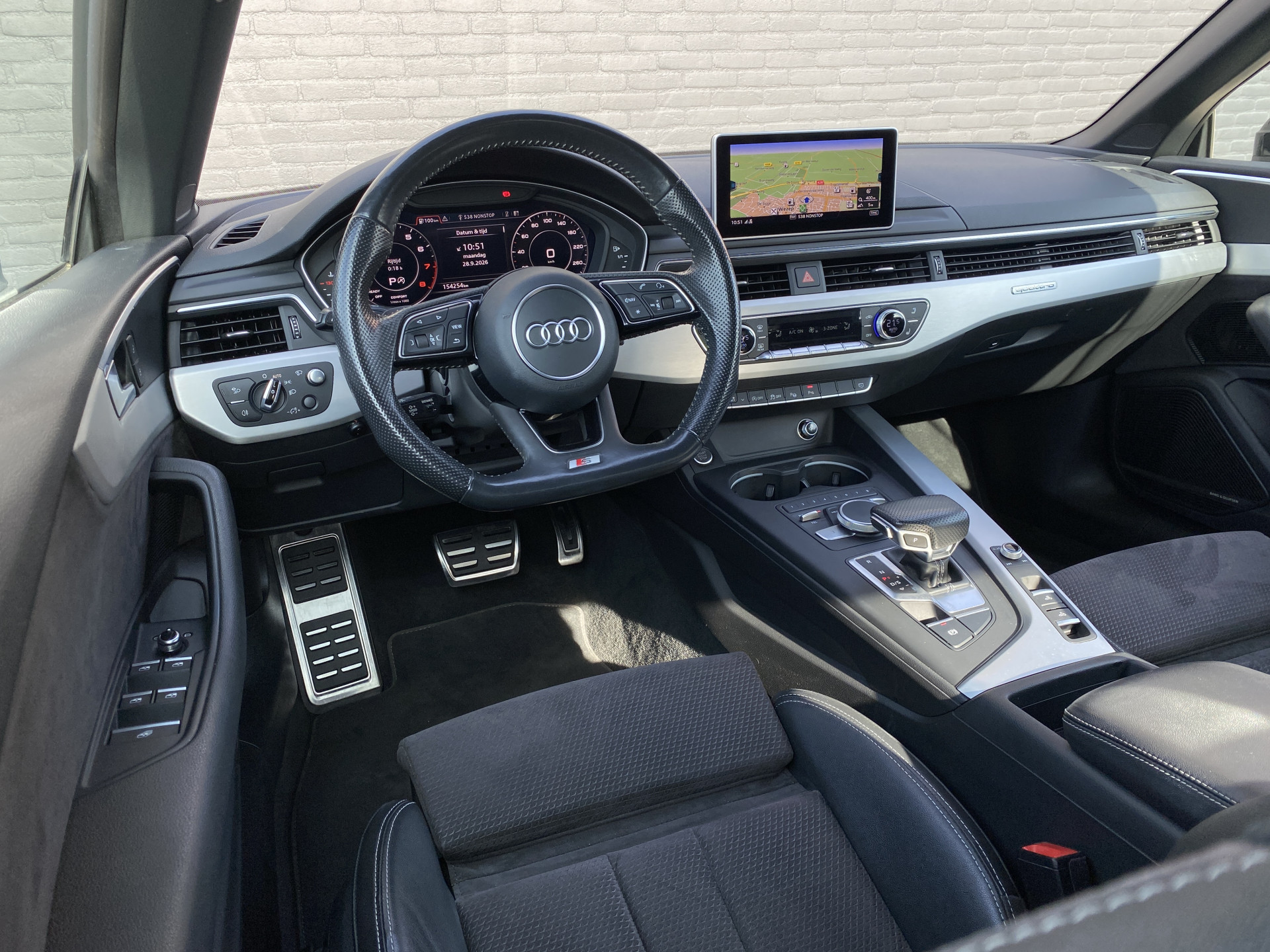 Audi A5 Cabriolet 2.0 TFSI Quattro Sport S-Line 252 pk AUT. | 3X S-Line | virtual cockpit | B&O audio | HUD display | elektr. v. stoelen